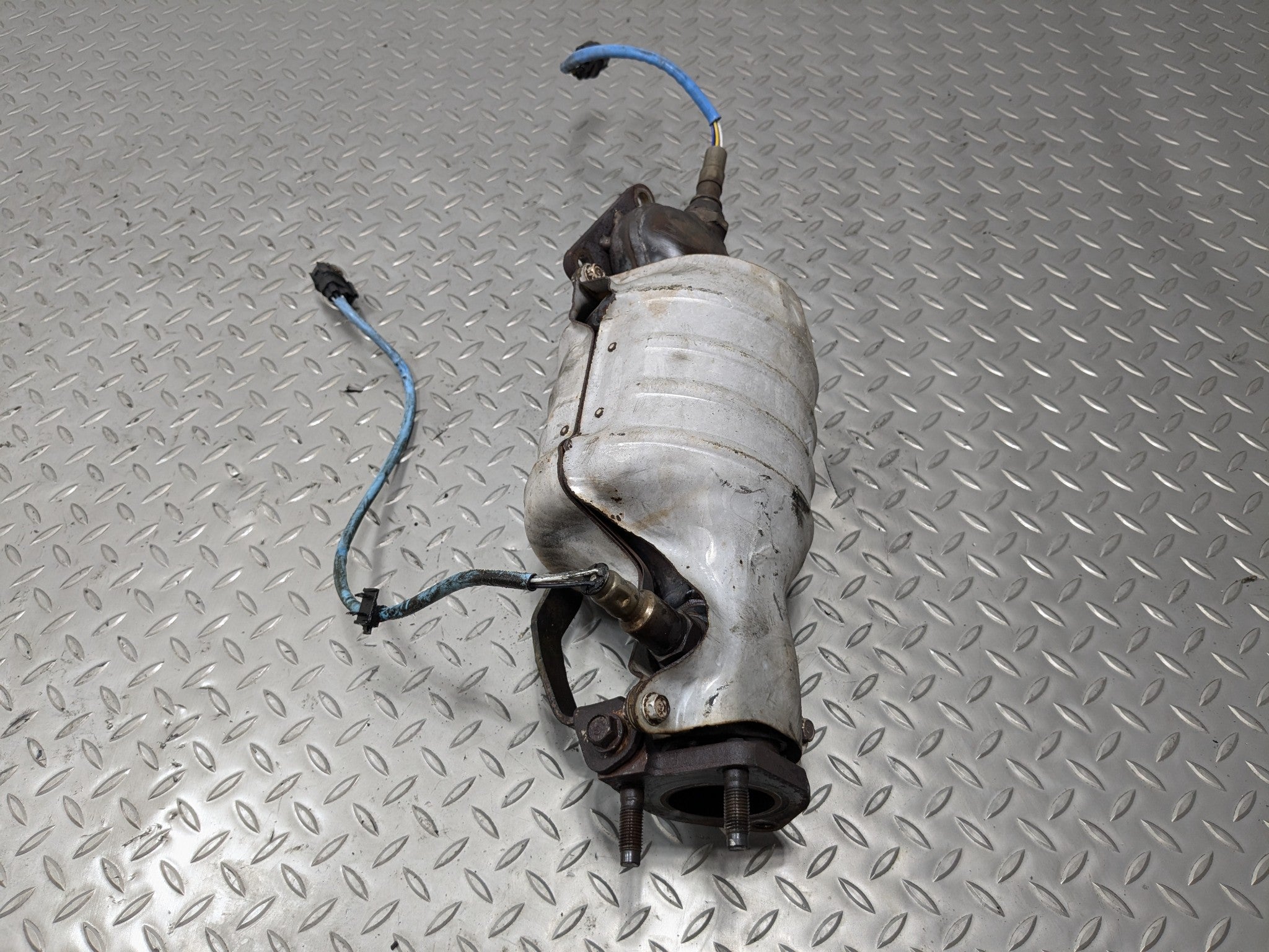 07 - 09 ACURA MDX OEM 3.7L EXHAUST MANIFOLD DOWNPIPE WITH HEAT SHIELD REAR SIDE
