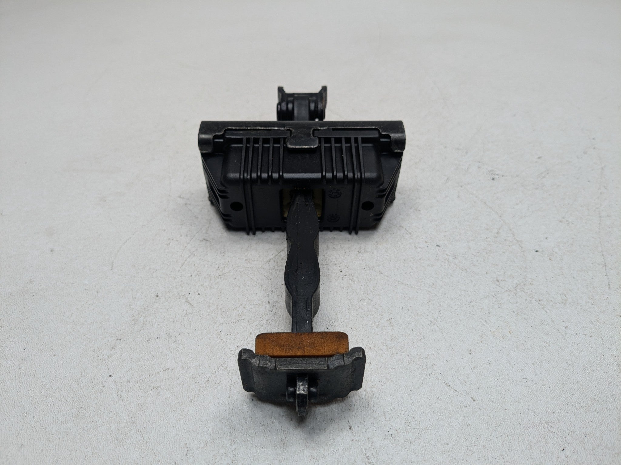2010 - 2012 LAND ROVER RANGE ROVER OEM FRONT RIGHT SIDE DOOR CHECK STOPPER