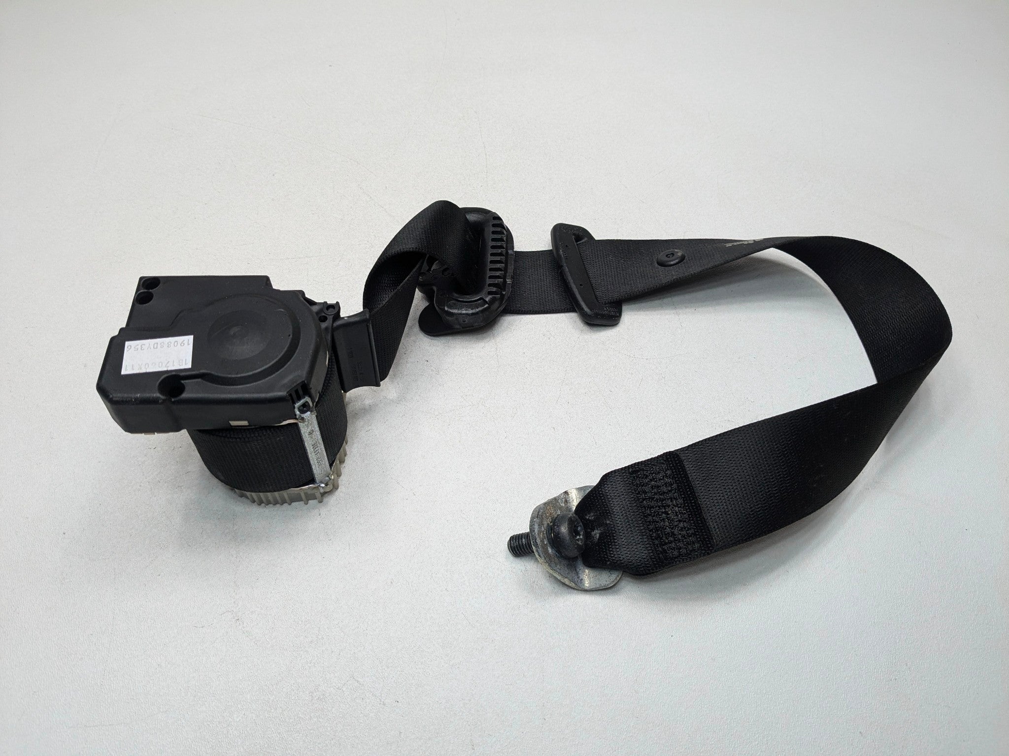 10 - 12 LAND ROVER RANGE ROVER OEM SEAT BELT RETRACTOR ASSEMBLY REAR RIGHT SIDE
