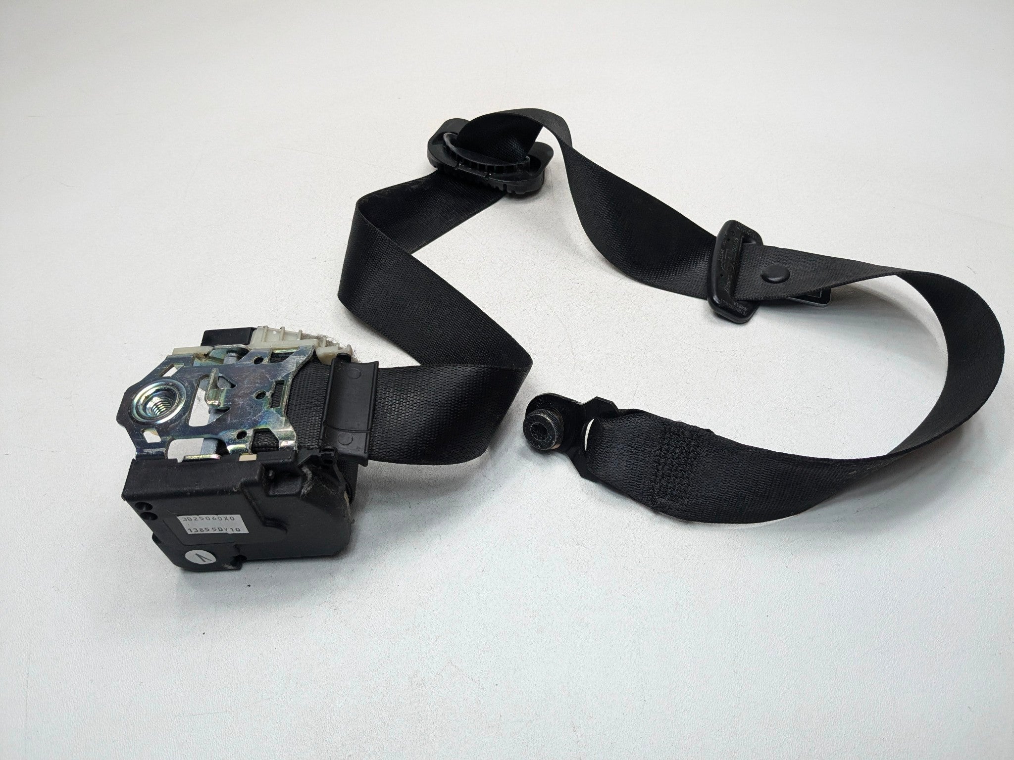 10 - 12 LAND ROVER RANGE ROVER OEM SEAT BELT RETRACTOR ASSEMBLY FRONT LEFT SIDE