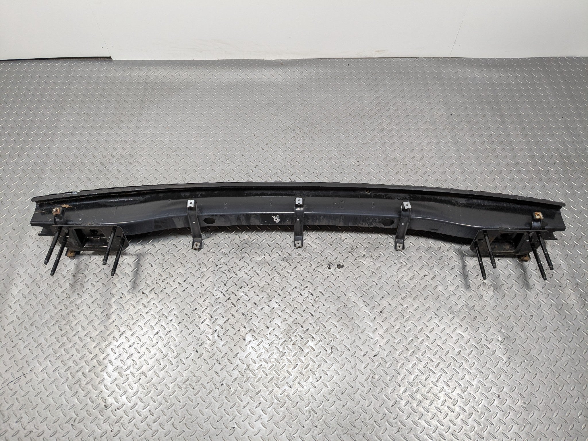 10 - 12 LAND ROVER RANGE ROVER OEM REAR BUMPER REINFORCEMENT SUPPORT IMPACT BAR