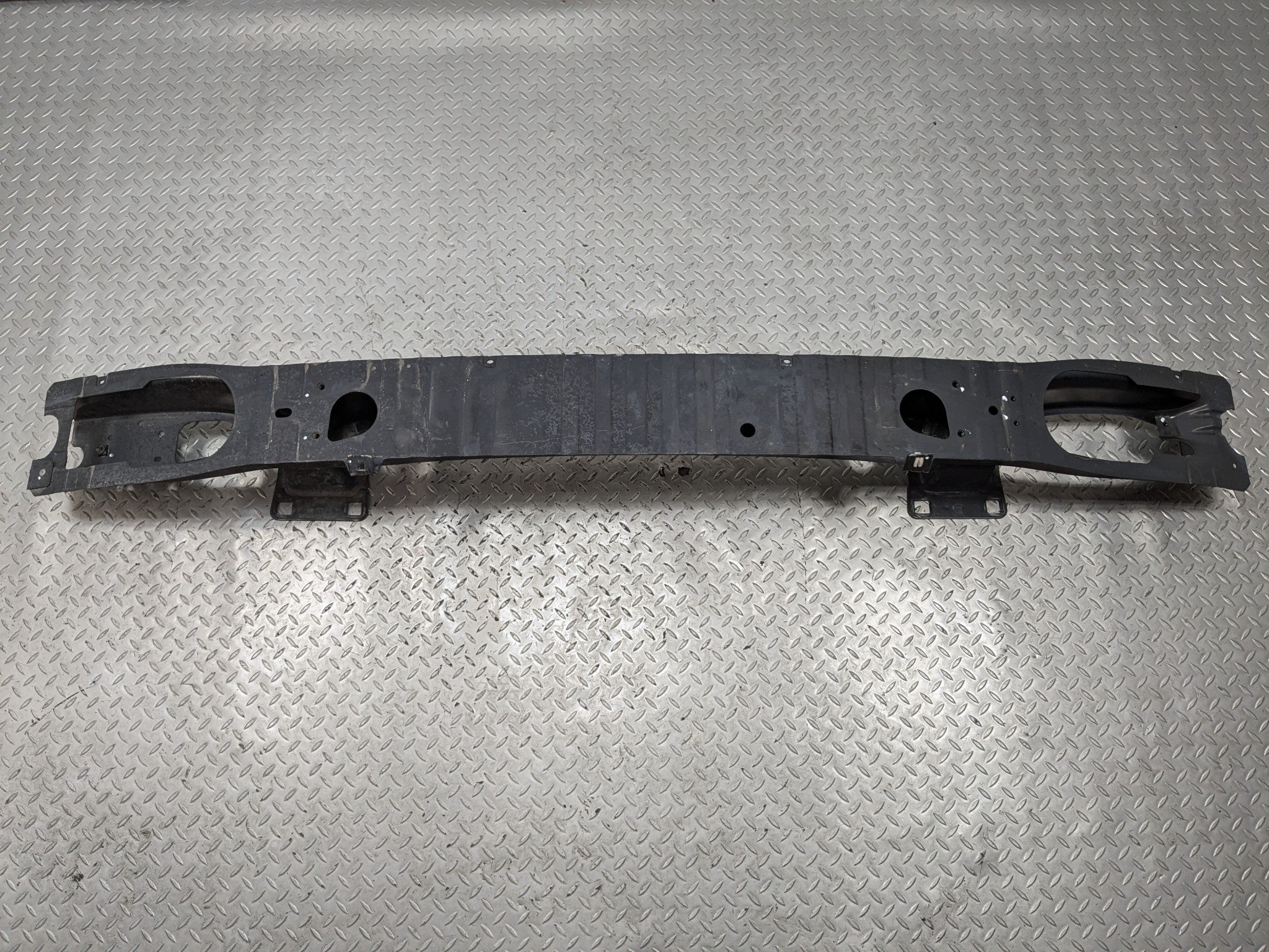 10 - 12 LAND ROVER RANGE ROVER OEM FRONT BUMPER REINFORCEMENT SUPPORT IMPACT BAR