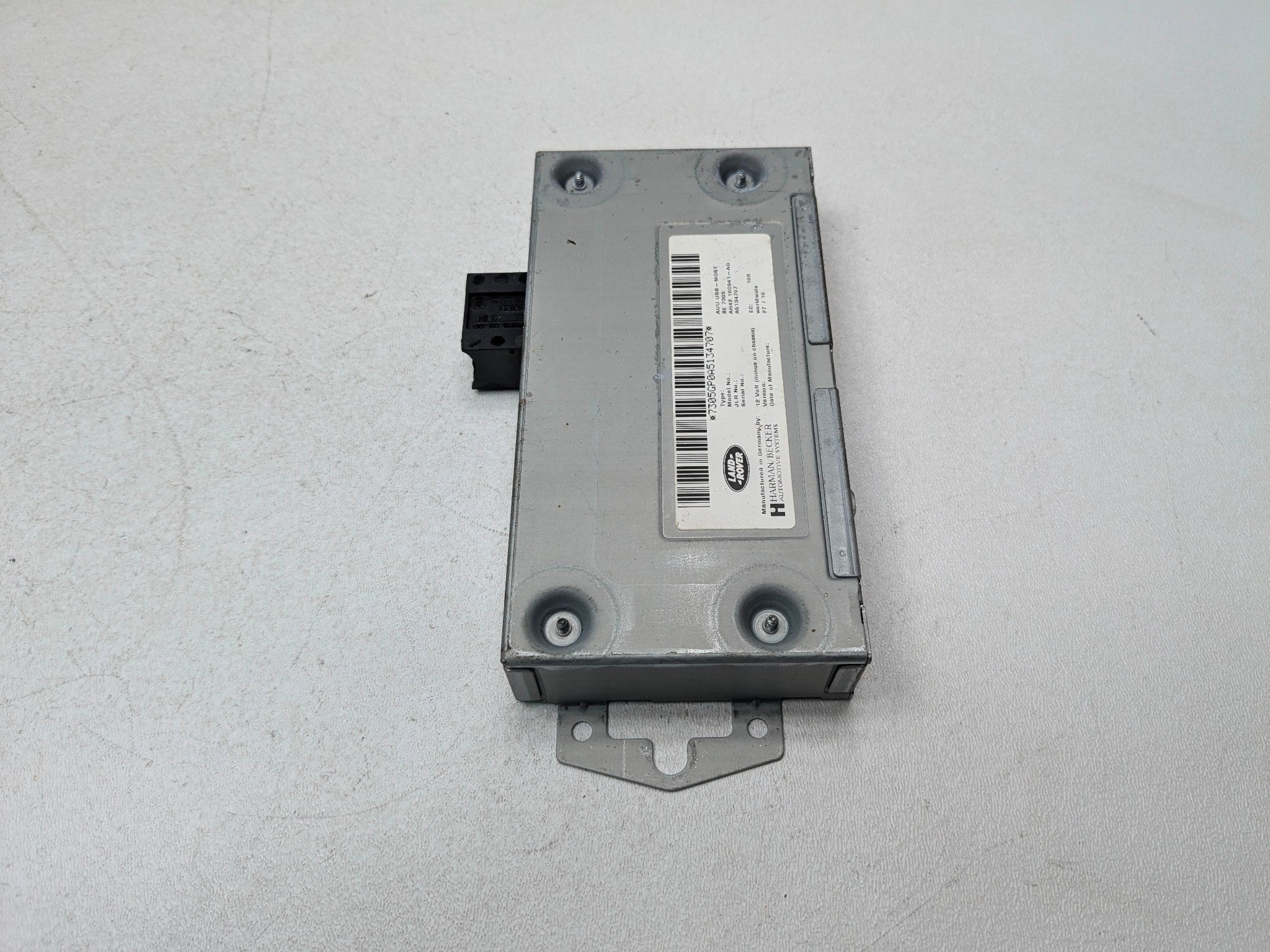 2010 - 2012 LAND ROVER RANGE ROVER OEM MULTIMEDIA USB IPOD CONTROL MODULE