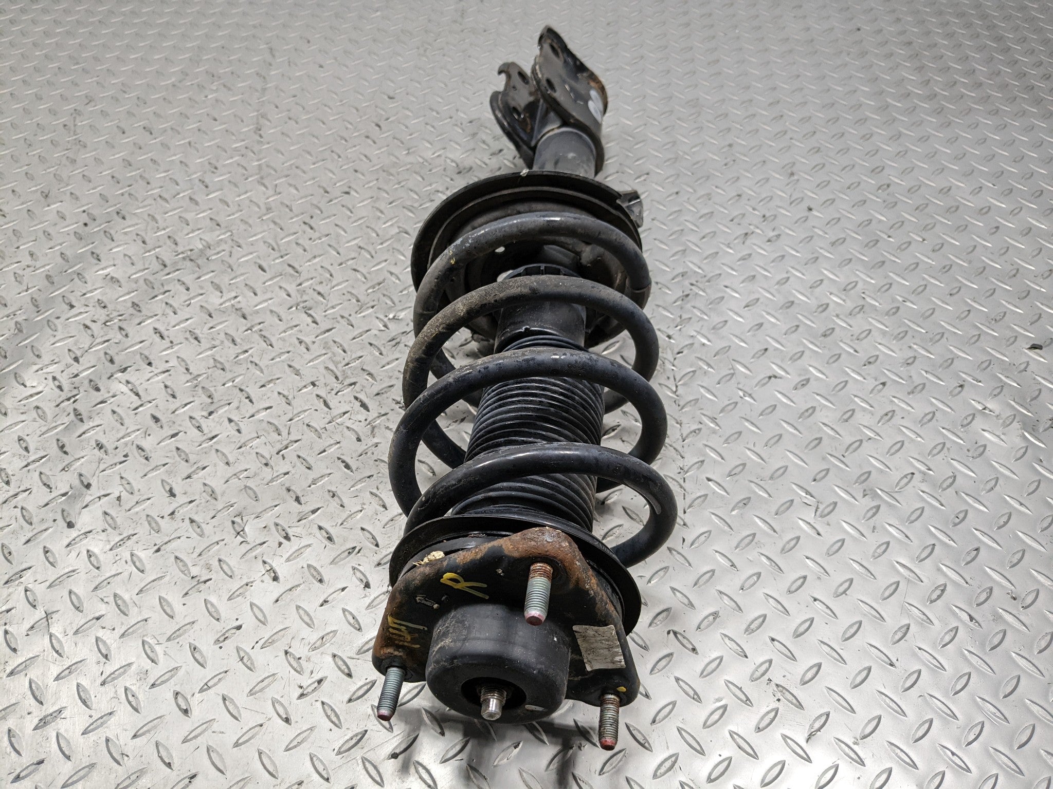 13 - 16 HYUNDAI SANTA FE OEM 3.3L LWB SUSPENSION SHOCK STRUT FRONT RIGHT SIDE