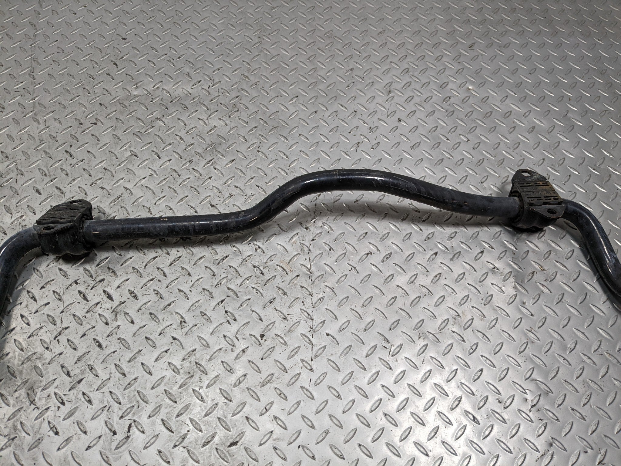 13 - 16 HYUNDAI SANTA FE OEM SWAY BAR STABILIZER SUSPENSION ANTI ROLL FRONT SIDE