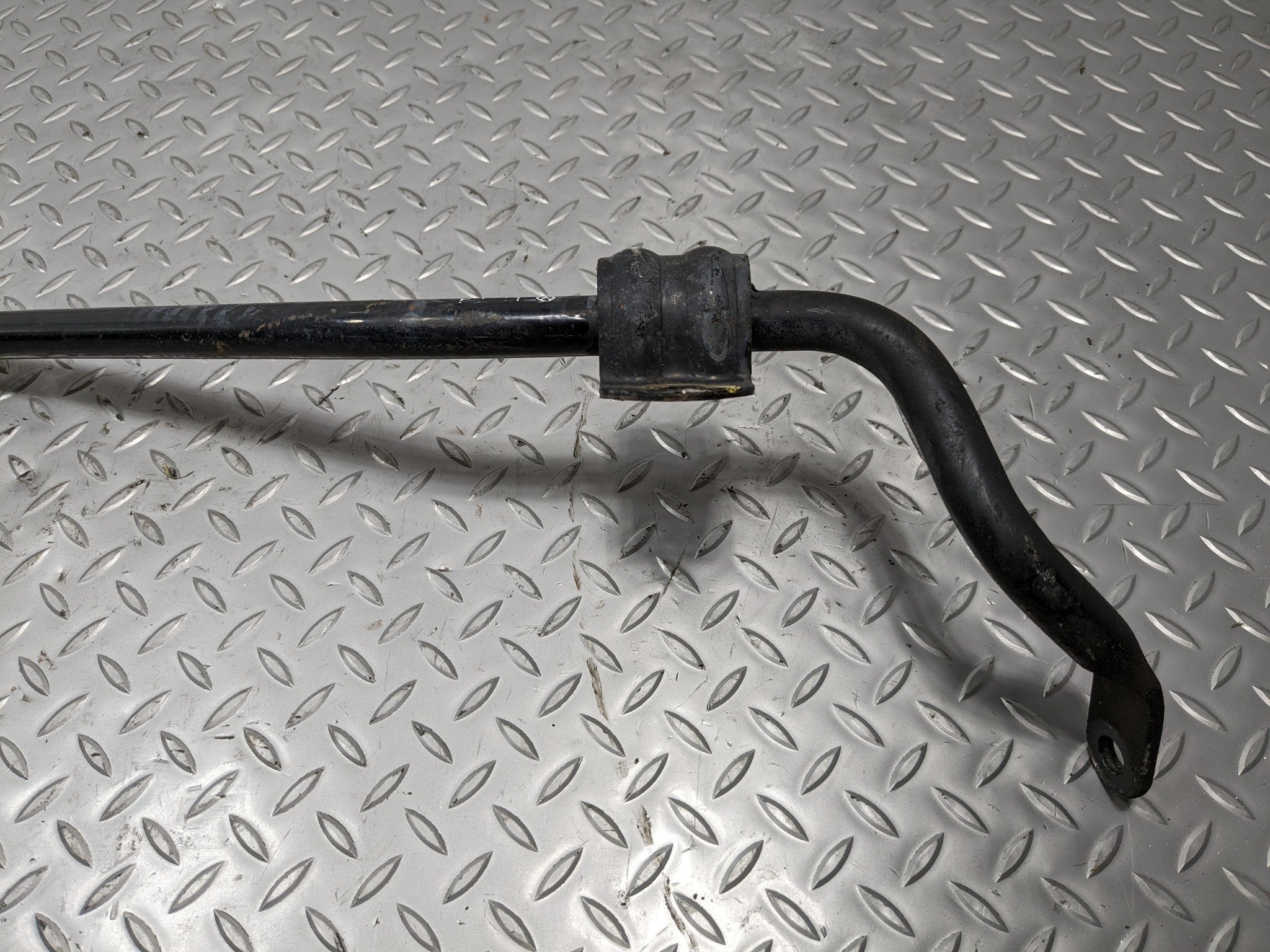 13 - 16 HYUNDAI SANTA FE OEM SWAY BAR STABILIZER SUSPENSION ANTI ROLL REAR SIDE