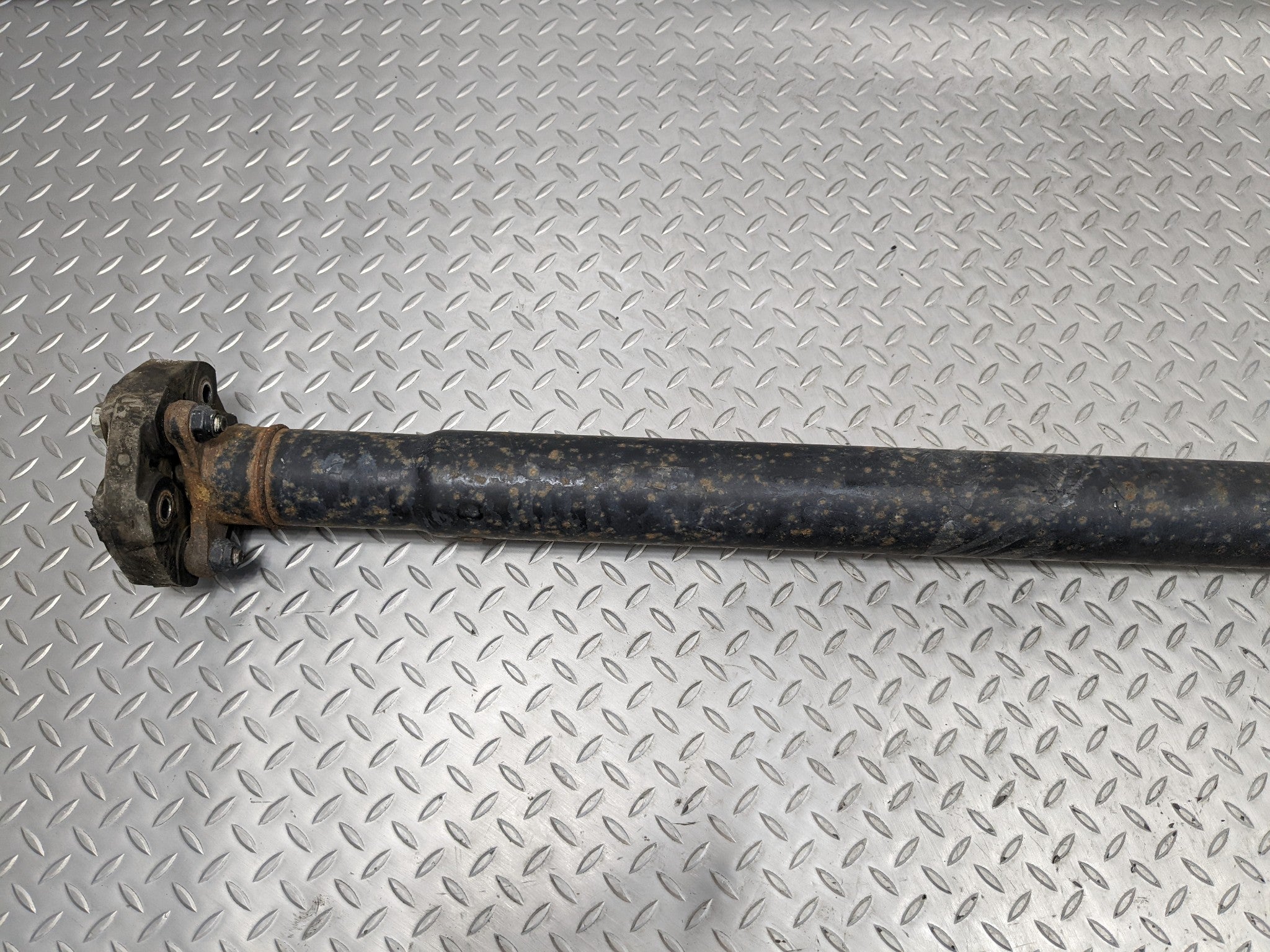 13 - 16 HYUNDAI SANTA FE OEM 3.3L REAR DRIVE SHAFT CARDAN PROPELLER LWB ASSEMBLY