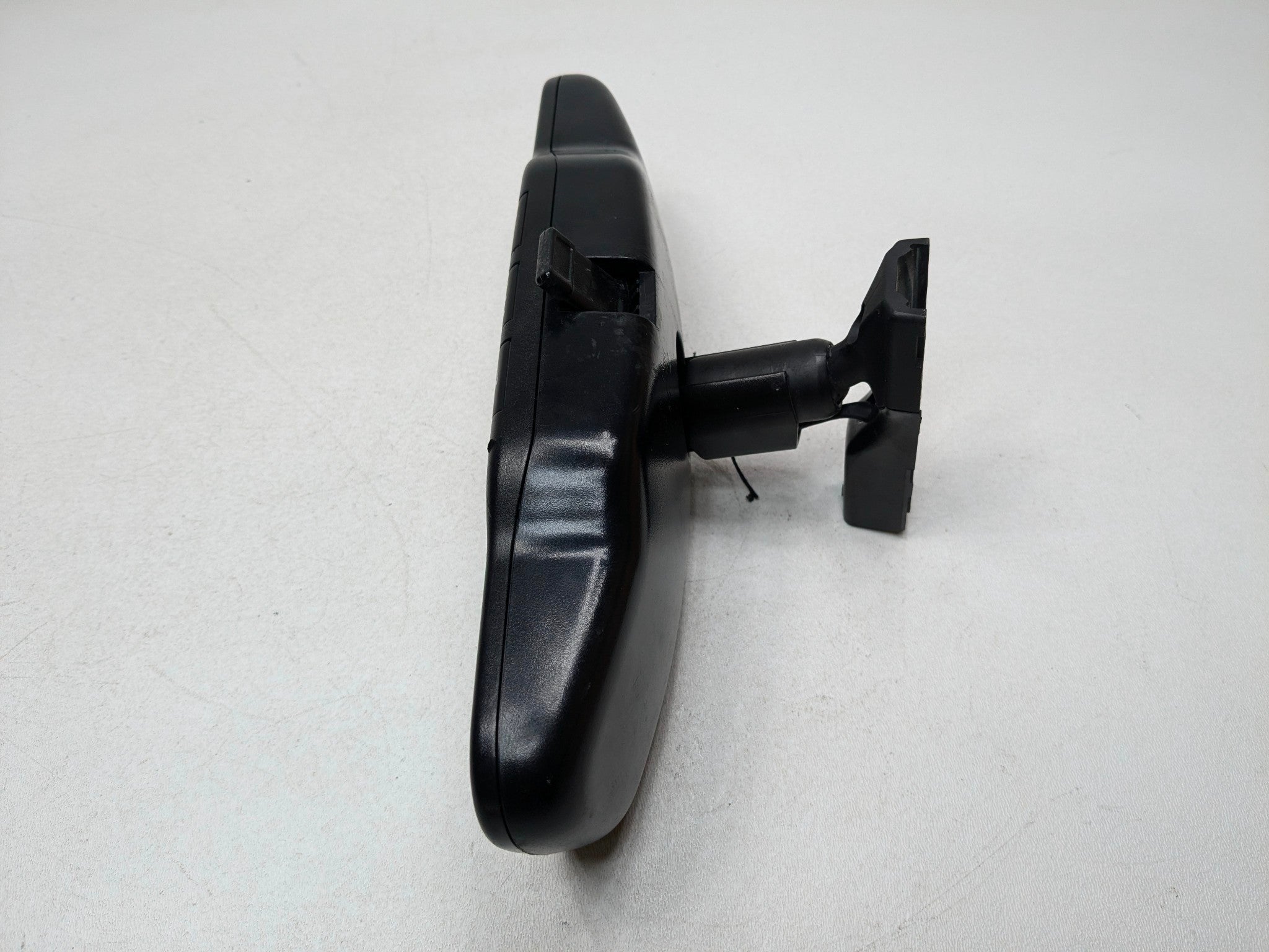 13 - 16 HYUNDAI SANTA FE OEM REAR VIEW MIRROR INTERIOR UPPER ROOF FRONT CENTER