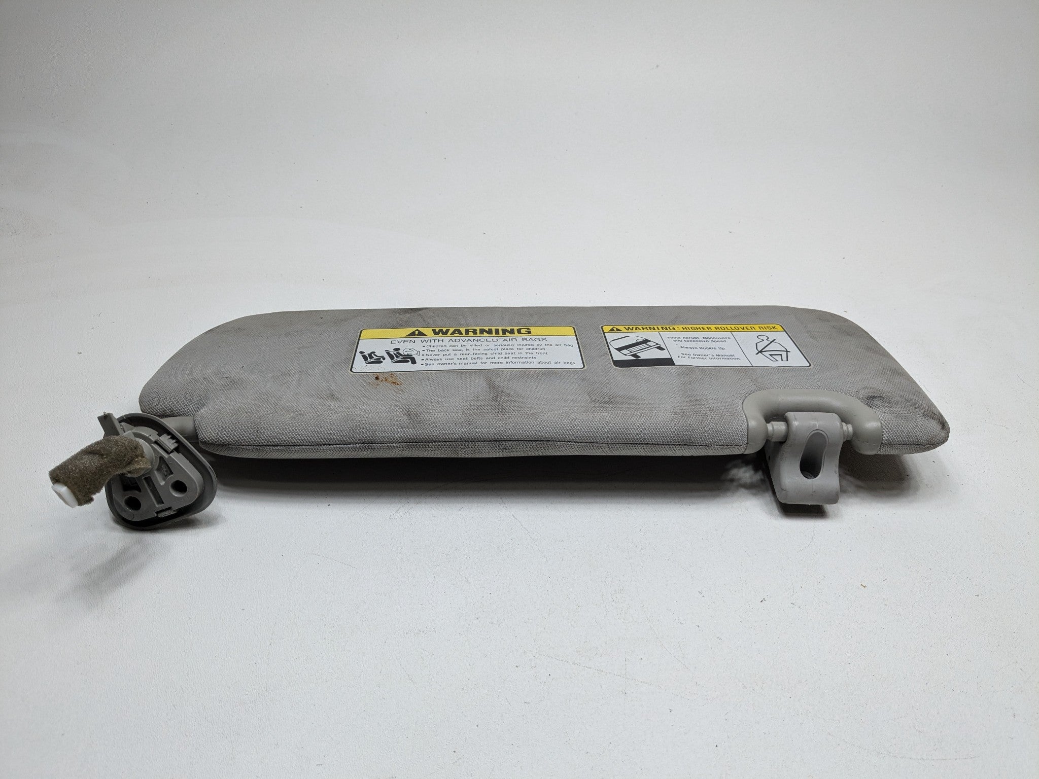 13 - 16 HYUNDAI SANTA FE OEM SUN VISOR GRAY INTERIOR UPPER ROOF FRONT LEFT SIDE