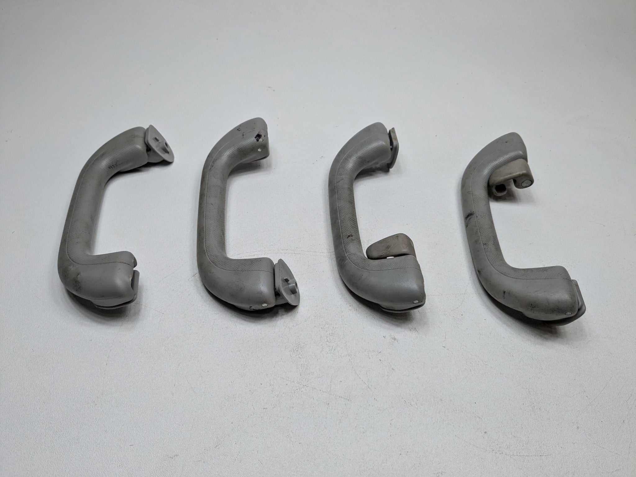 13 - 16 HYUNDAI SANTA FE OEM INTERIOR GRAB BAR HANDLES FRONT AND REAR UPPER ROOF