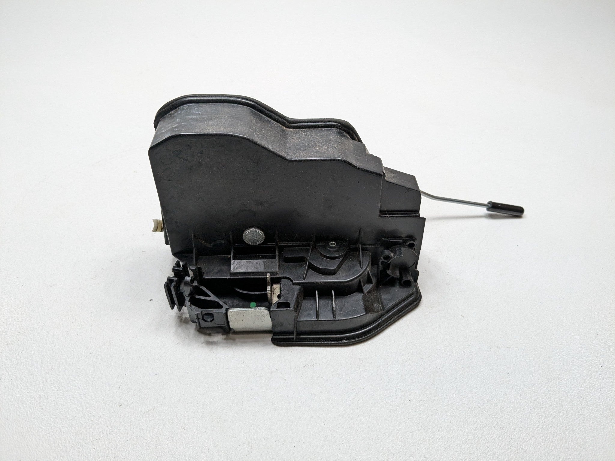 2015 - 2018 BMW 320I OEM DOOR LATCH LOCK ACTUATOR REAR LEFT DRIVER SIDE