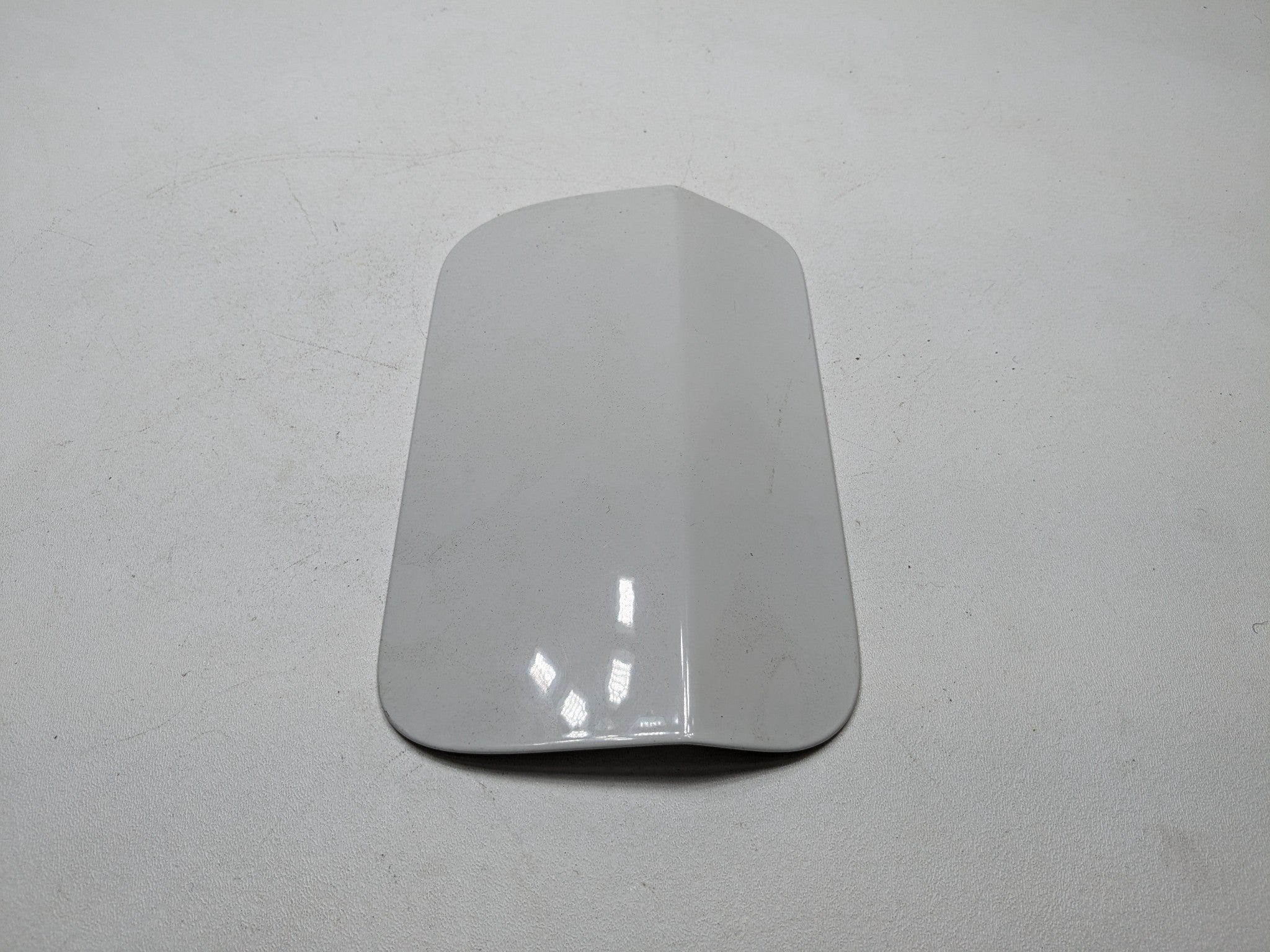 2015 - 2018 BMW 320I OEM GAS FUEL FILLER TANK DOOR LID COVER