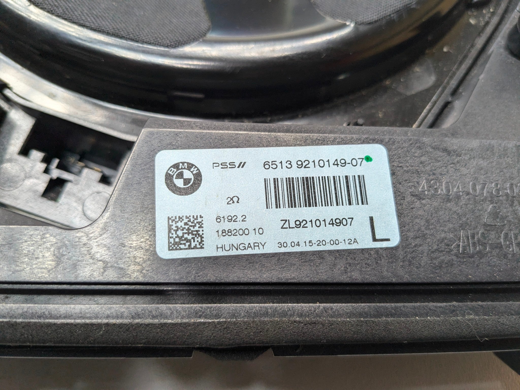 2015 - 2018 BMW 320I OEM FRONT LEFT DRIVER SIDE SEAT LOWER SUBWOOFER SPEAKER
