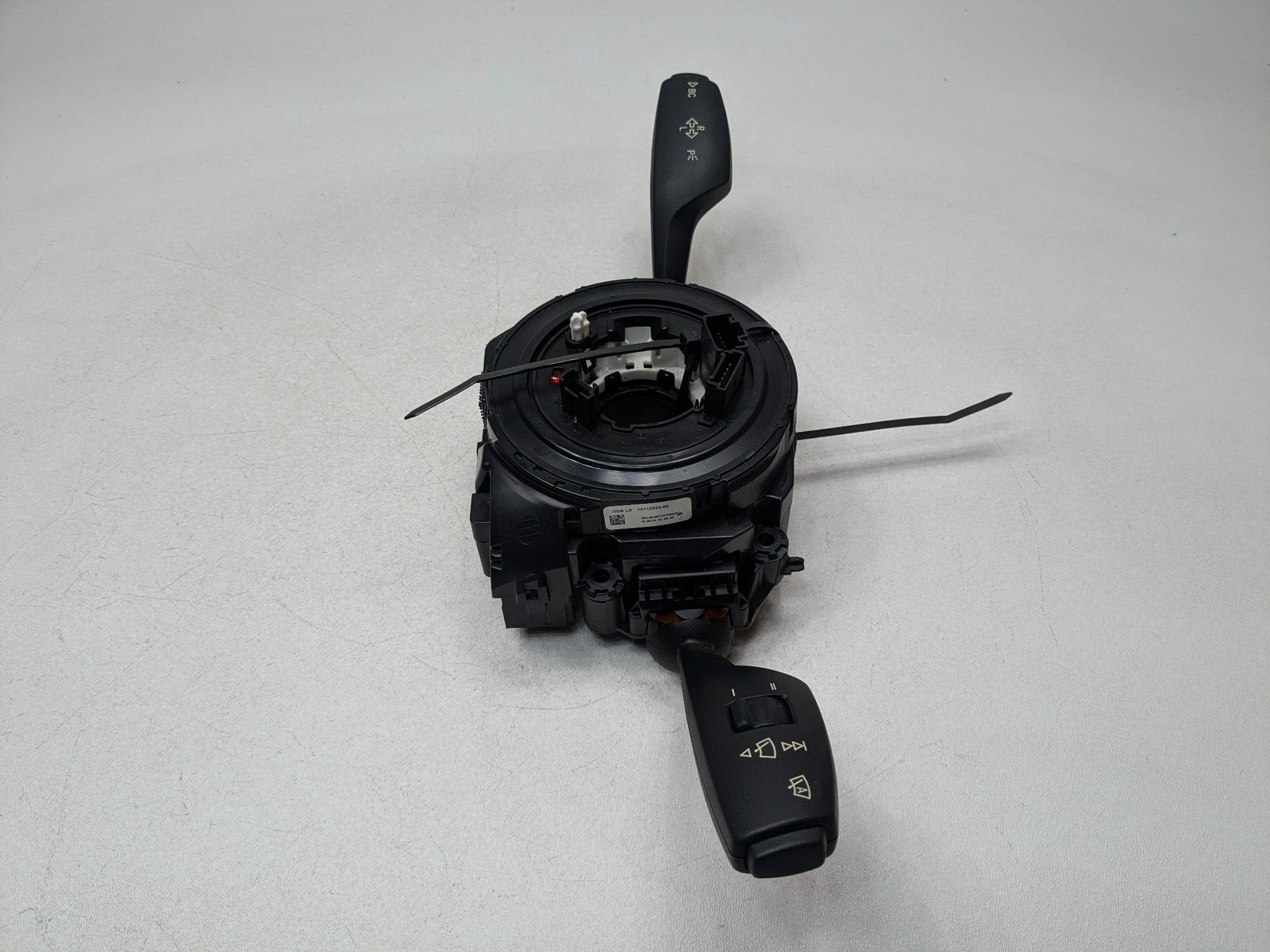 2015 - 2018 BMW 320I OEM CLOCKSPRING WITH TURN SIGNAL WIPER COMBINATION SWITCH