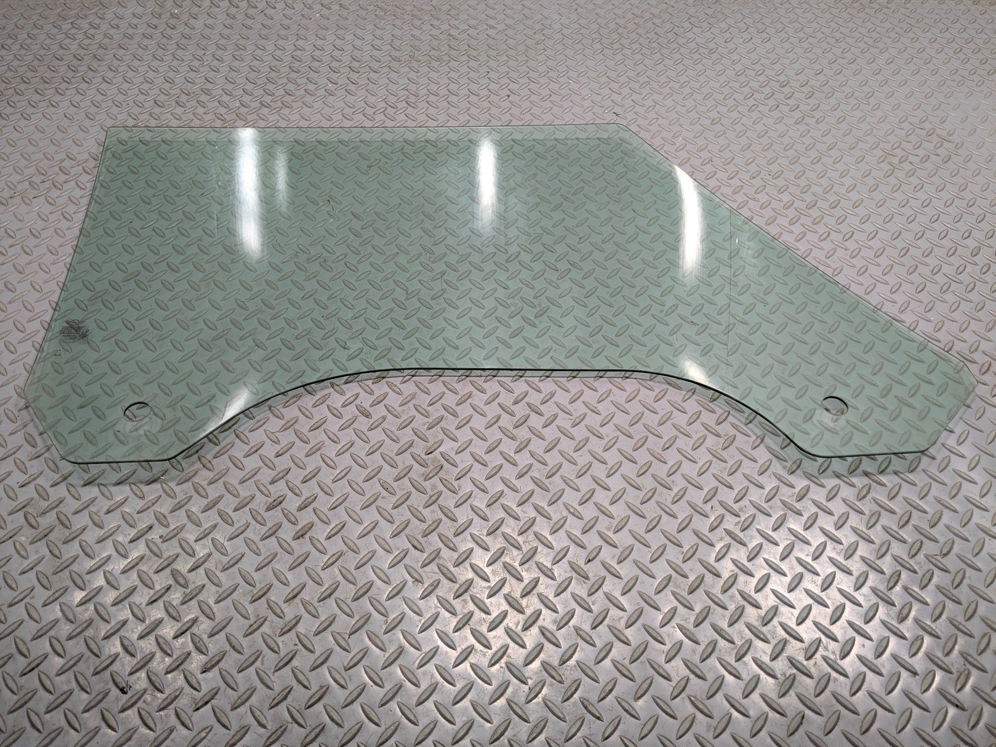 2011 - 2013 MINI COOPER OEM DOOR WINDOW GLASS FRONT LEFT DRIVER SIDE