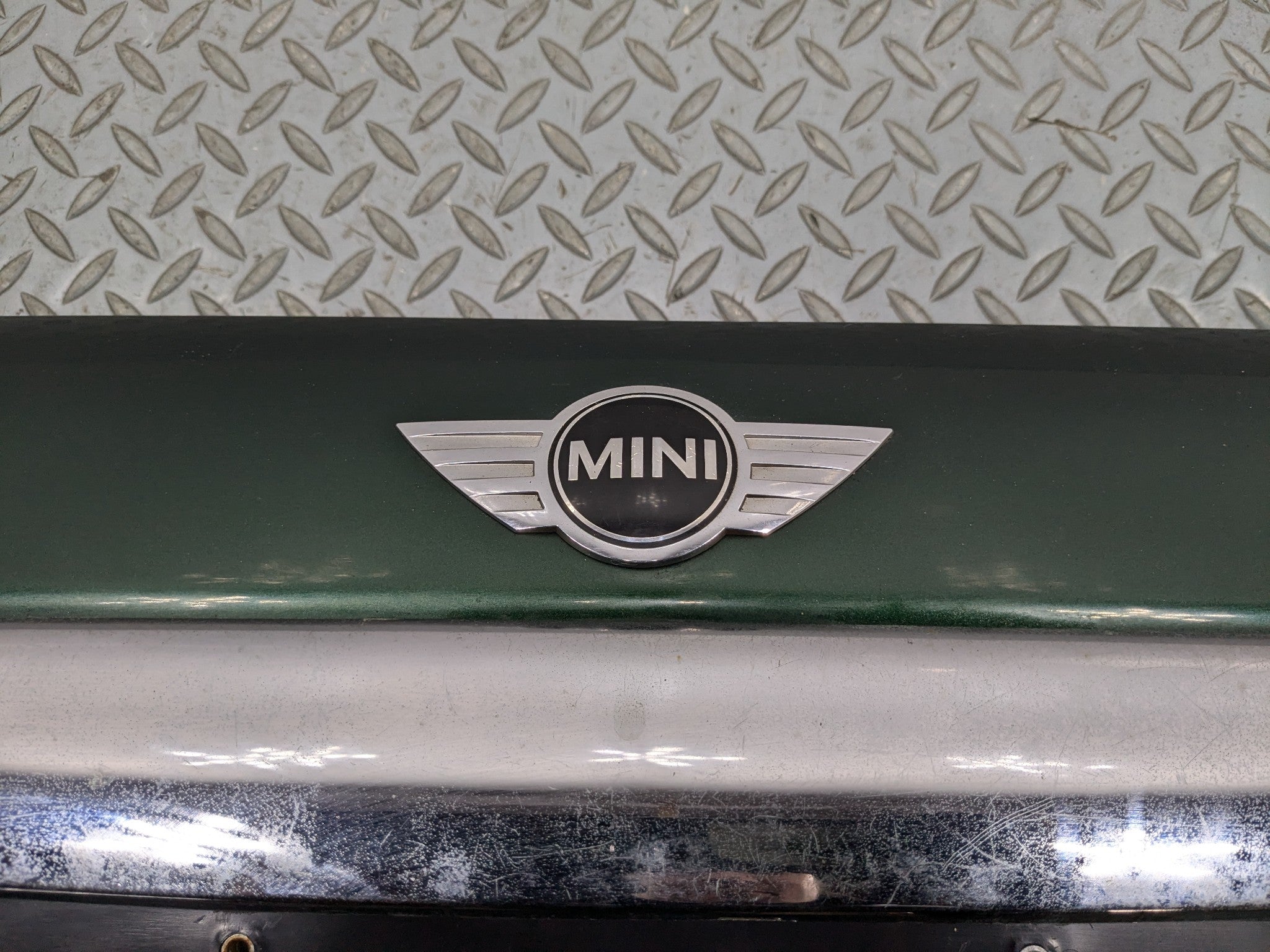 2011 - 2013 MINI COOPER OEM REAR TRUNK LID LIFTGATE TAILGATE HATCH GREEN
