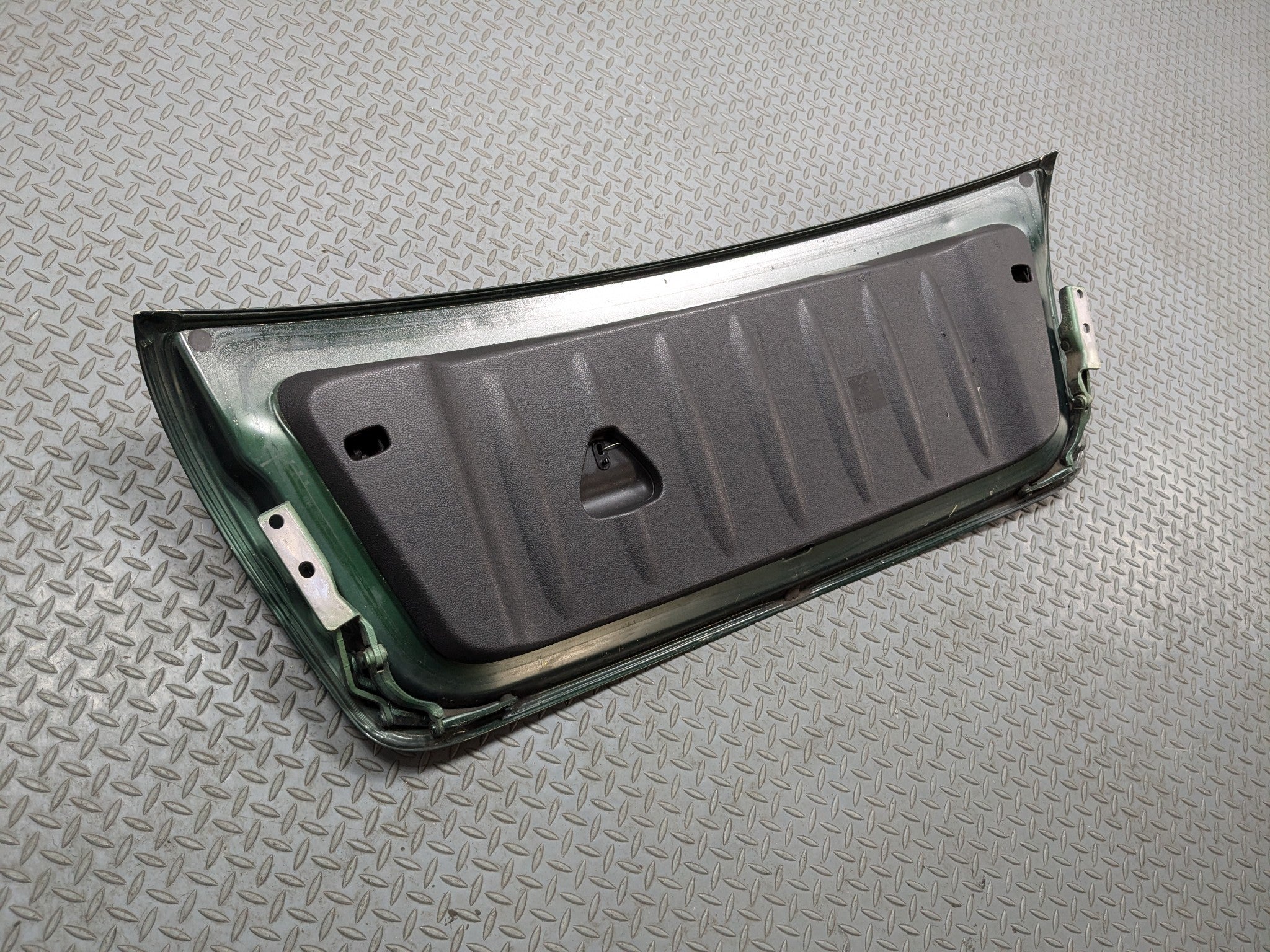 2011 - 2013 MINI COOPER OEM REAR TRUNK LID LIFTGATE TAILGATE HATCH GREEN