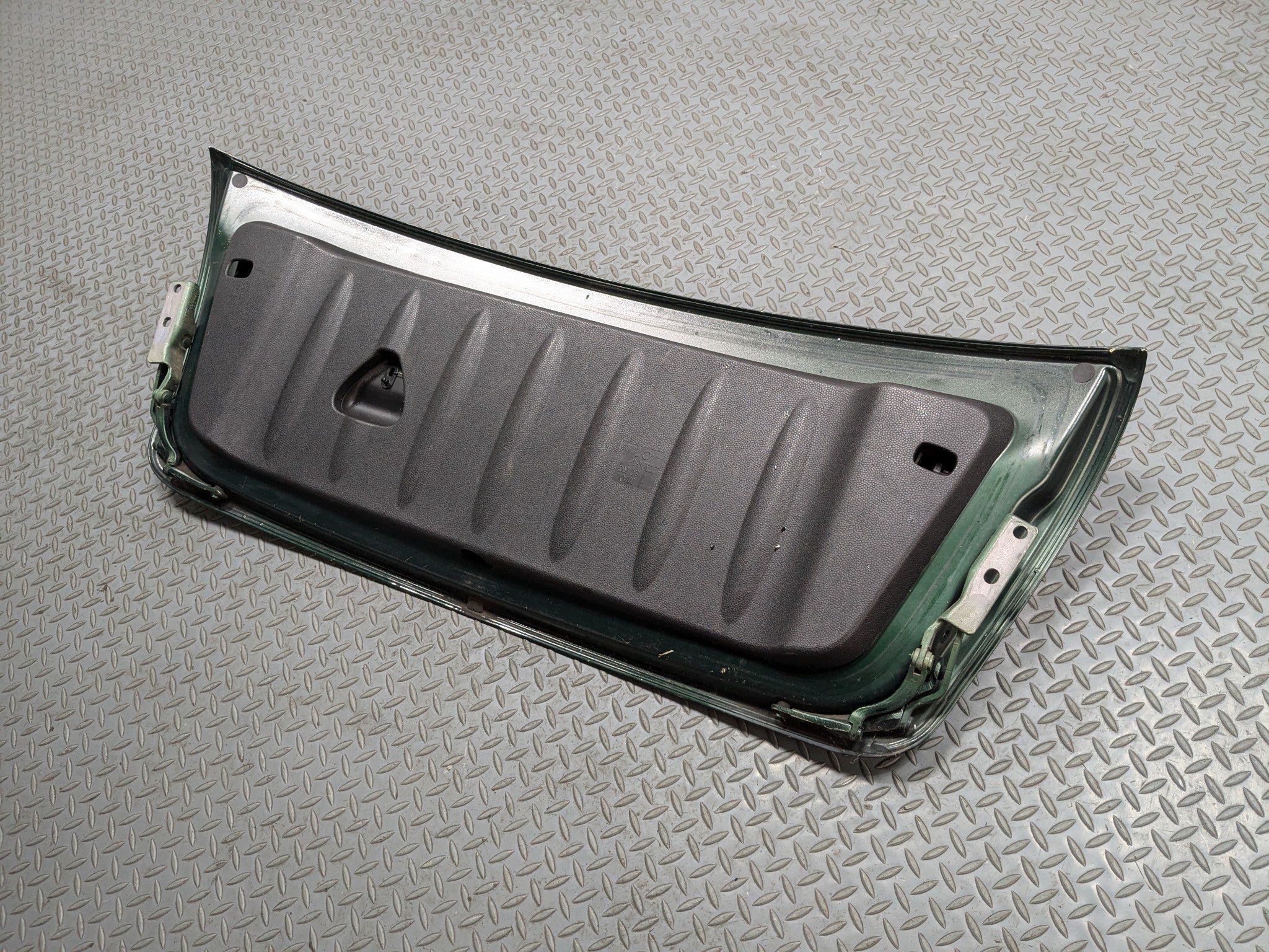 2011 - 2013 MINI COOPER OEM REAR TRUNK LID LIFTGATE TAILGATE HATCH GREEN