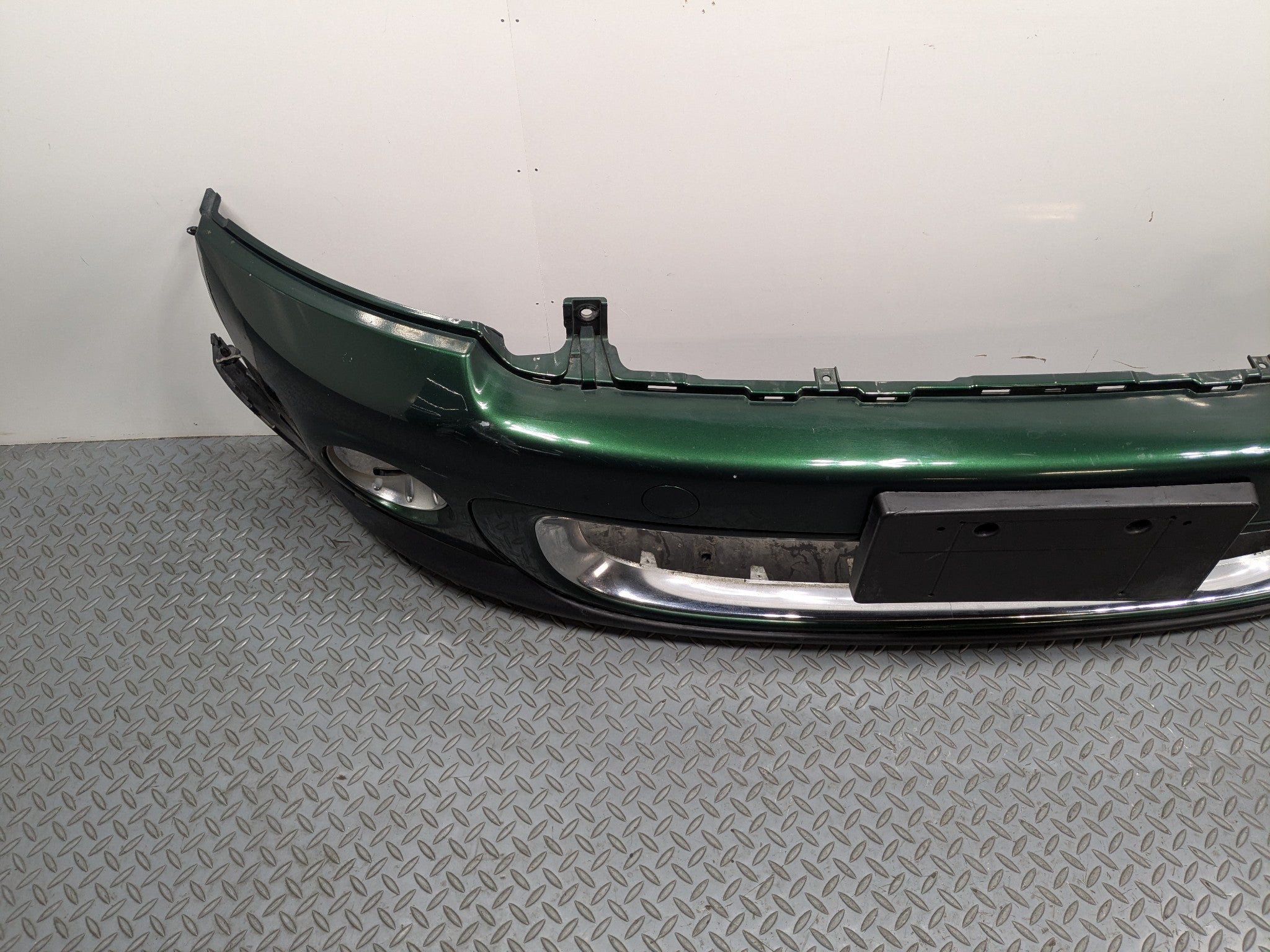 2011 - 2013 MINI COOPER OEM FRONT BUMPER COVER PANEL ASSEMBLY GREEN