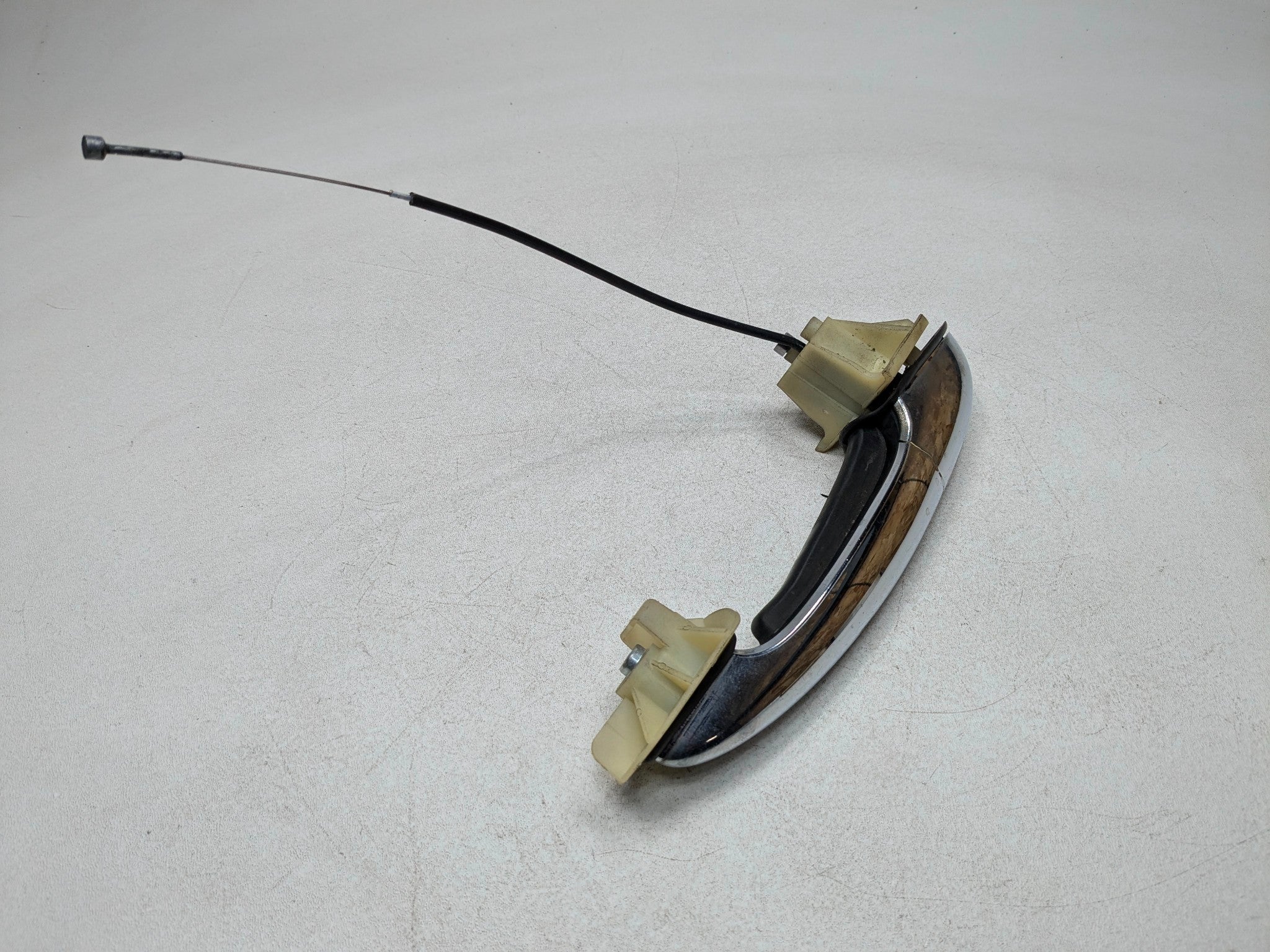 2011 - 2013 MINI COOPER OEM EXTERIOR DOOR HANDLE FRONT RIGHT PASSENGER SIDE