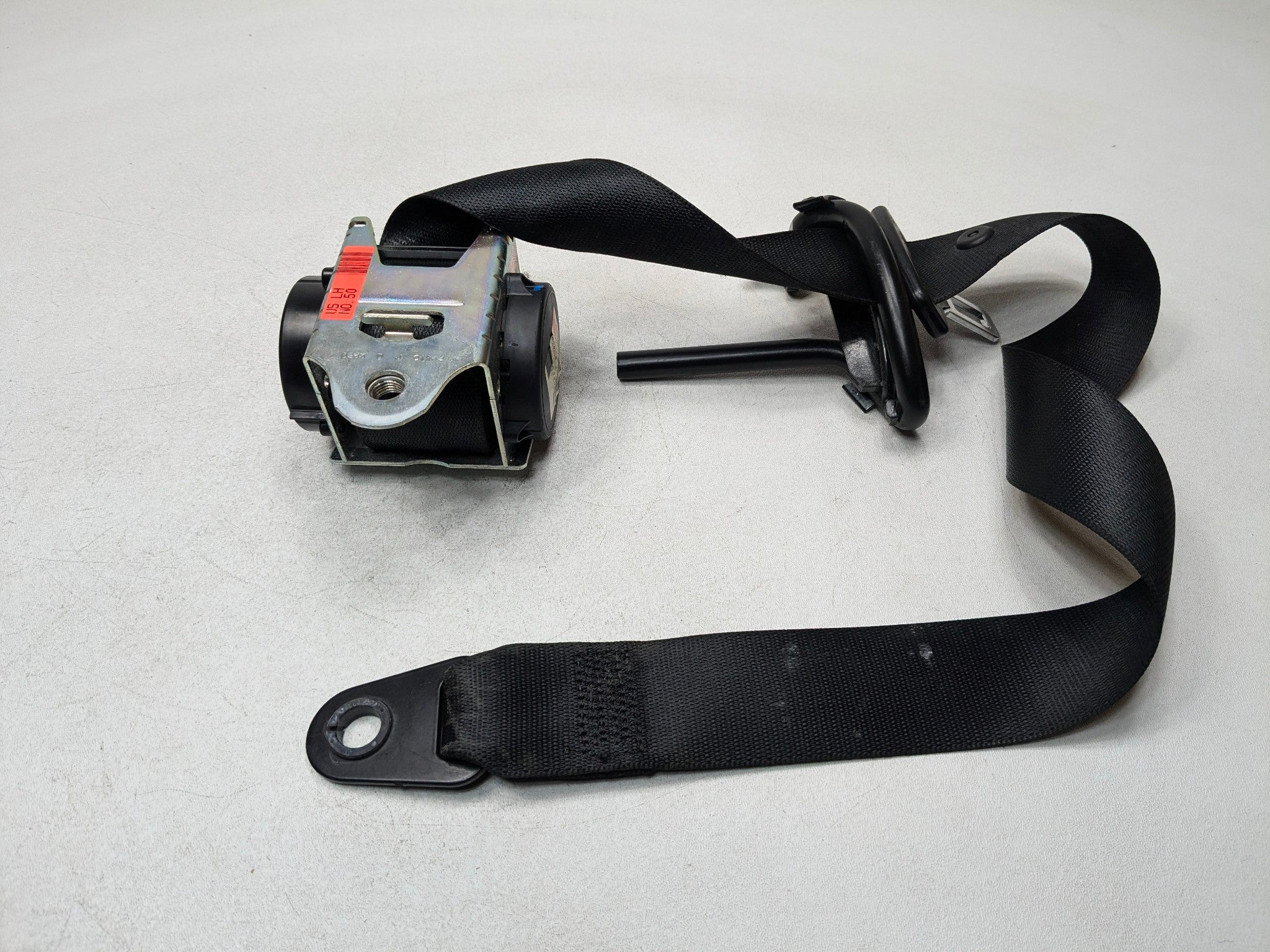 2011 - 2013 MINI COOPER OEM SEAT BELT RETRACTOR FRONT LEFT DRIVER SIDE BLACK