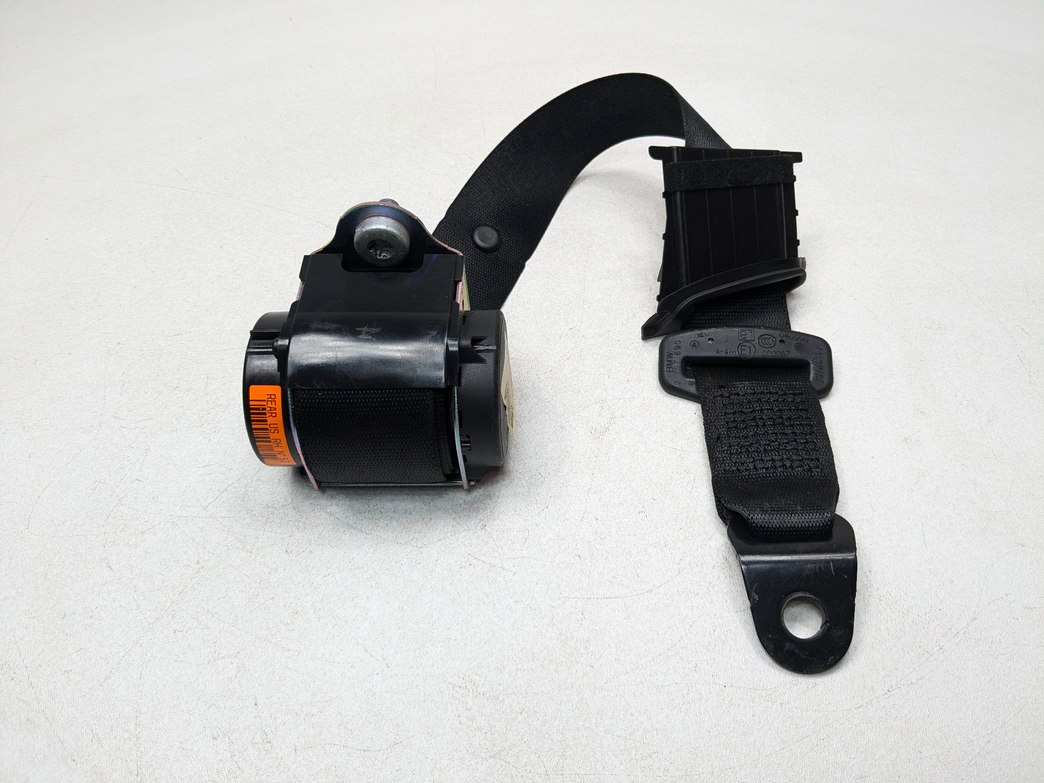 2011 - 2013 MINI COOPER OEM SEAT BELT RETRACTOR REAR RIGHT PASSENGER SIDE BLACK