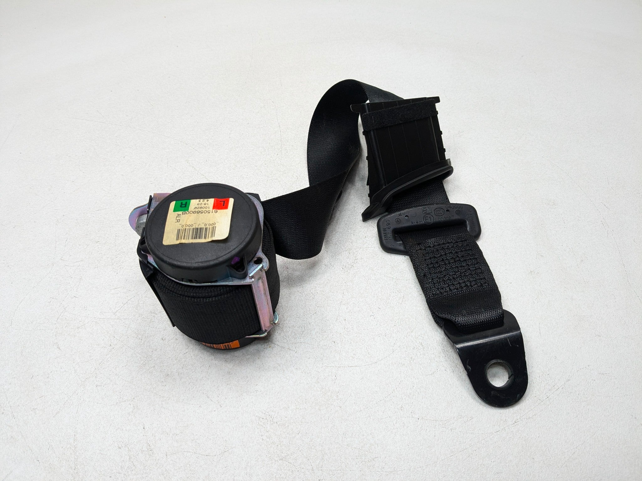 2011 - 2013 MINI COOPER OEM SEAT BELT RETRACTOR REAR RIGHT PASSENGER SIDE BLACK