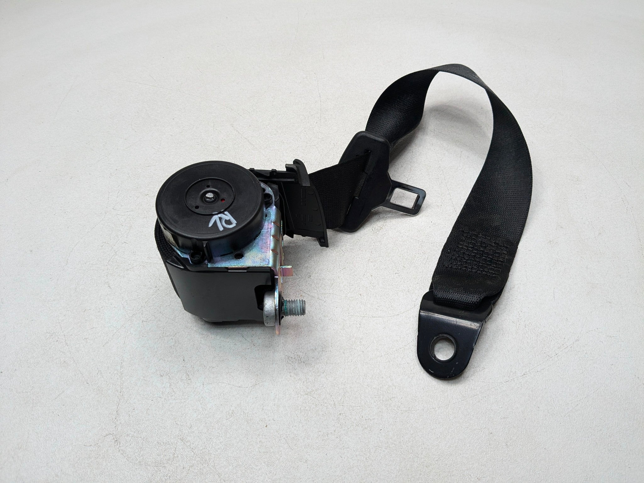 2011 - 2013 MINI COOPER OEM SEAT BELT RETRACTOR REAR LEFT DRIVER SIDE BLACK