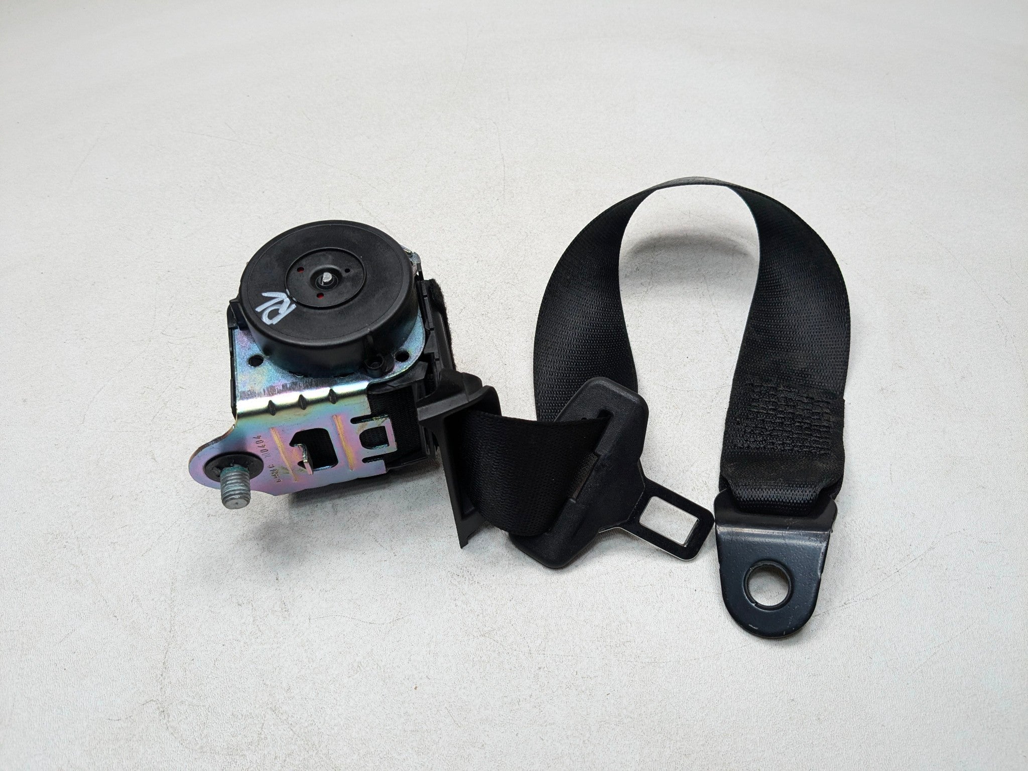 2011 - 2013 MINI COOPER OEM SEAT BELT RETRACTOR REAR LEFT DRIVER SIDE BLACK