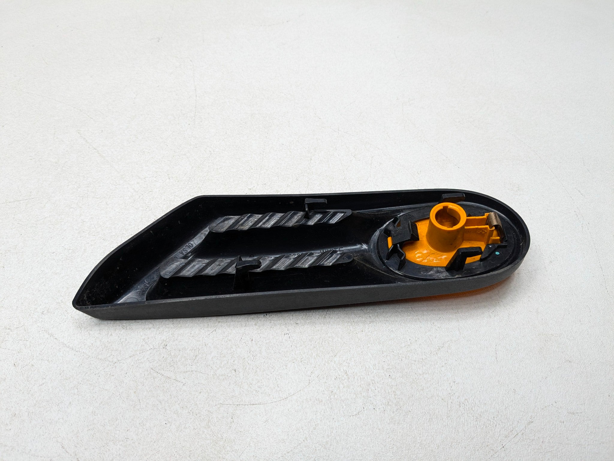2011 - 2013 MINI COOPER OEM PARKING TURN SIGNAL LIGHT FENDER MOUNTED FRONT RIGHT