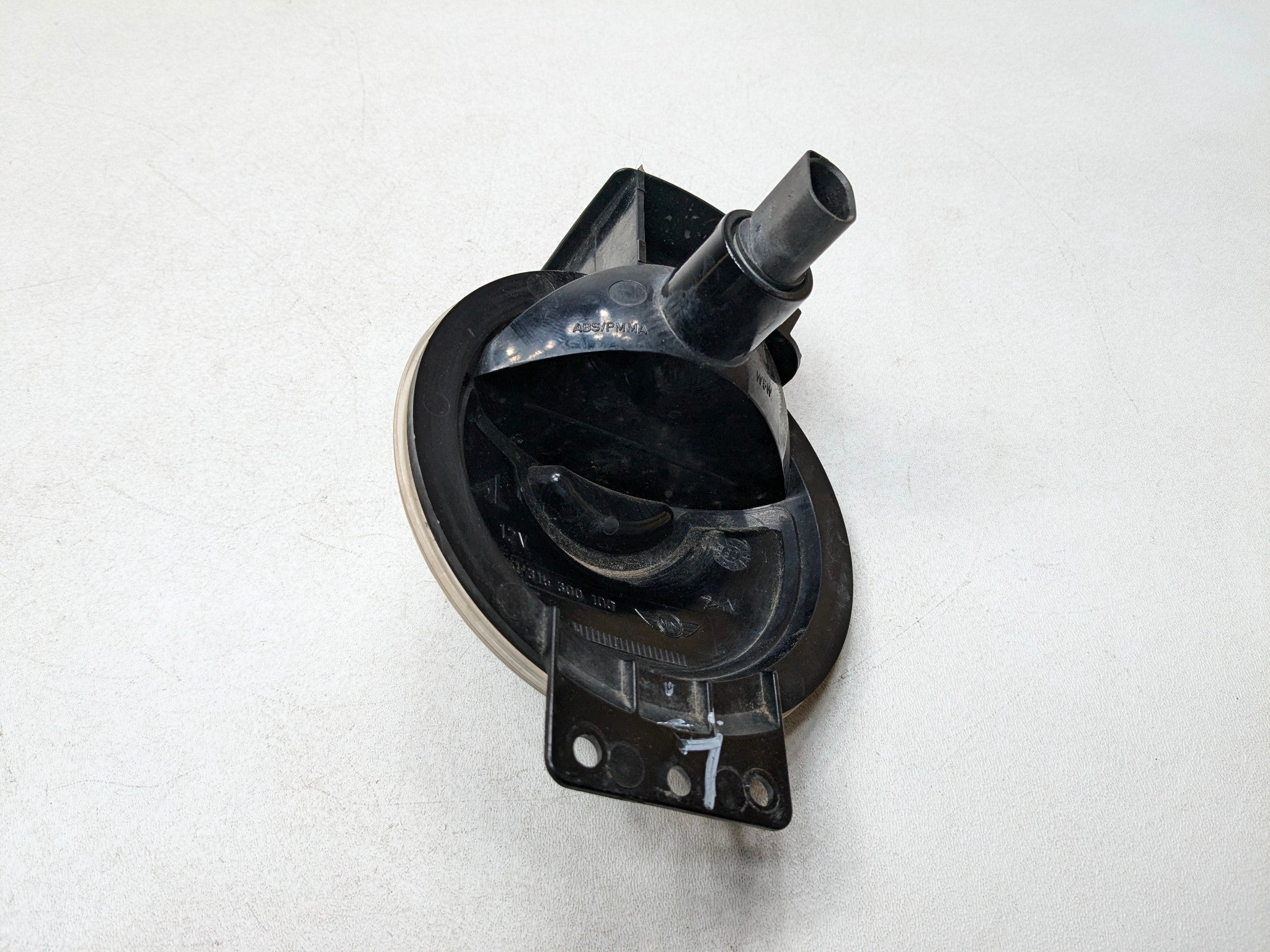 2011 - 2013 MINI COOPER OEM FOG LIGHT BUMPER MOUNTED FRONT RIGHT PASSENGER SIDE