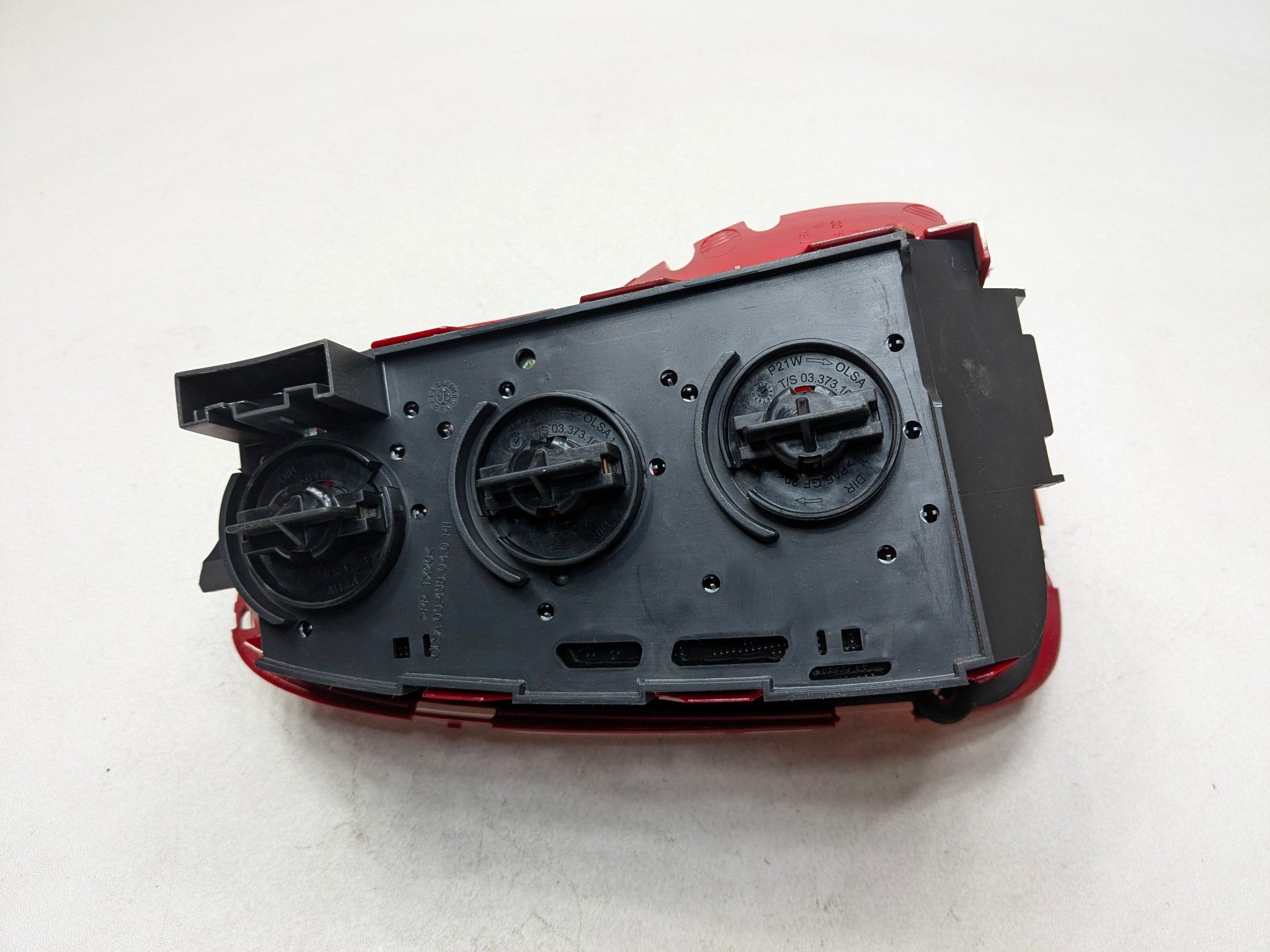 2011 - 2013 MINI COOPER OEM TAIL LIGHT ASSEMBLY REAR RIGHT PASSENGER SIDE