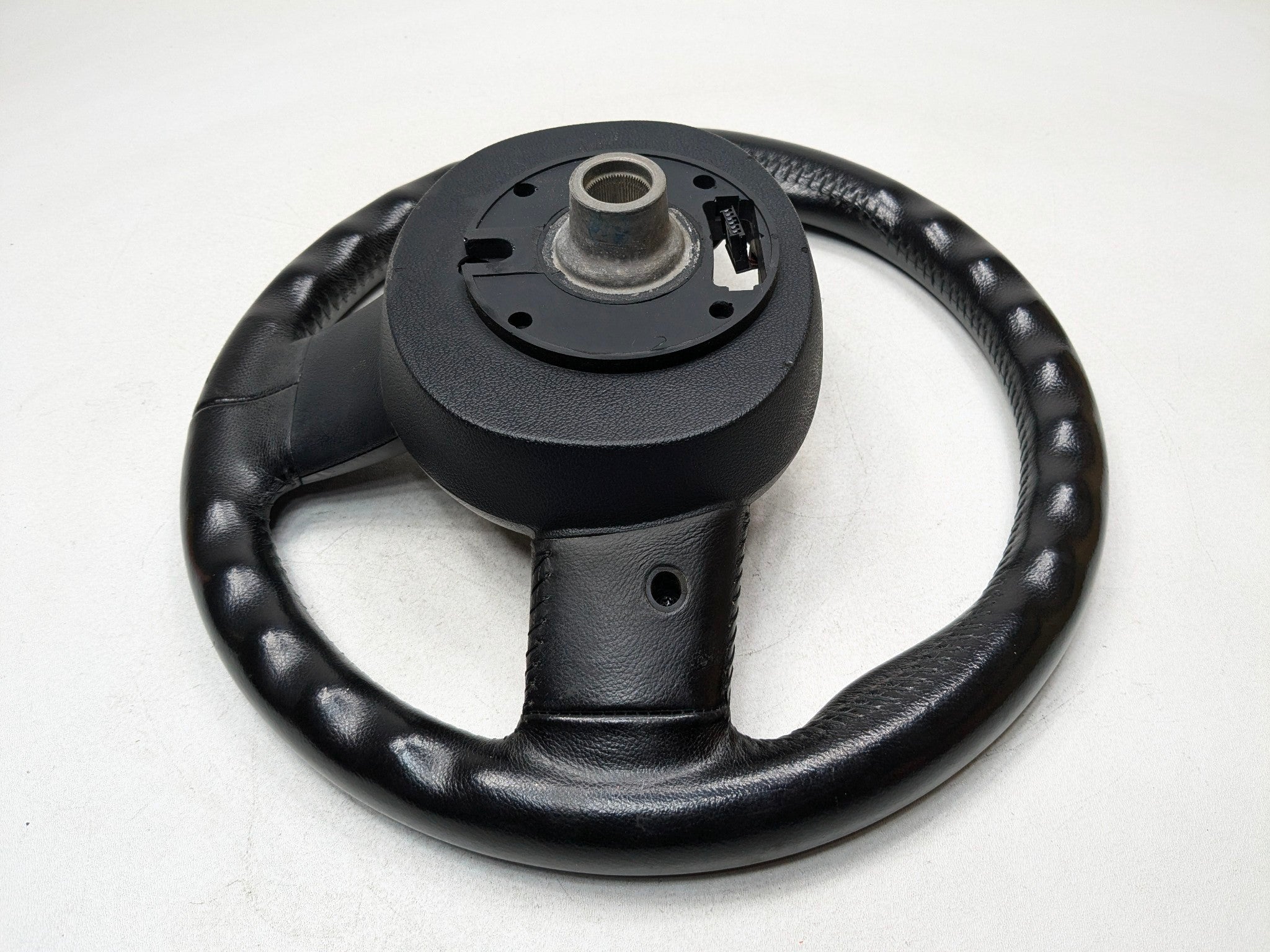 2011 - 2013 MINI COOPER OEM STEERING WHEEL WITH MULTIFUNCTIONAL CONTROL SWITCH
