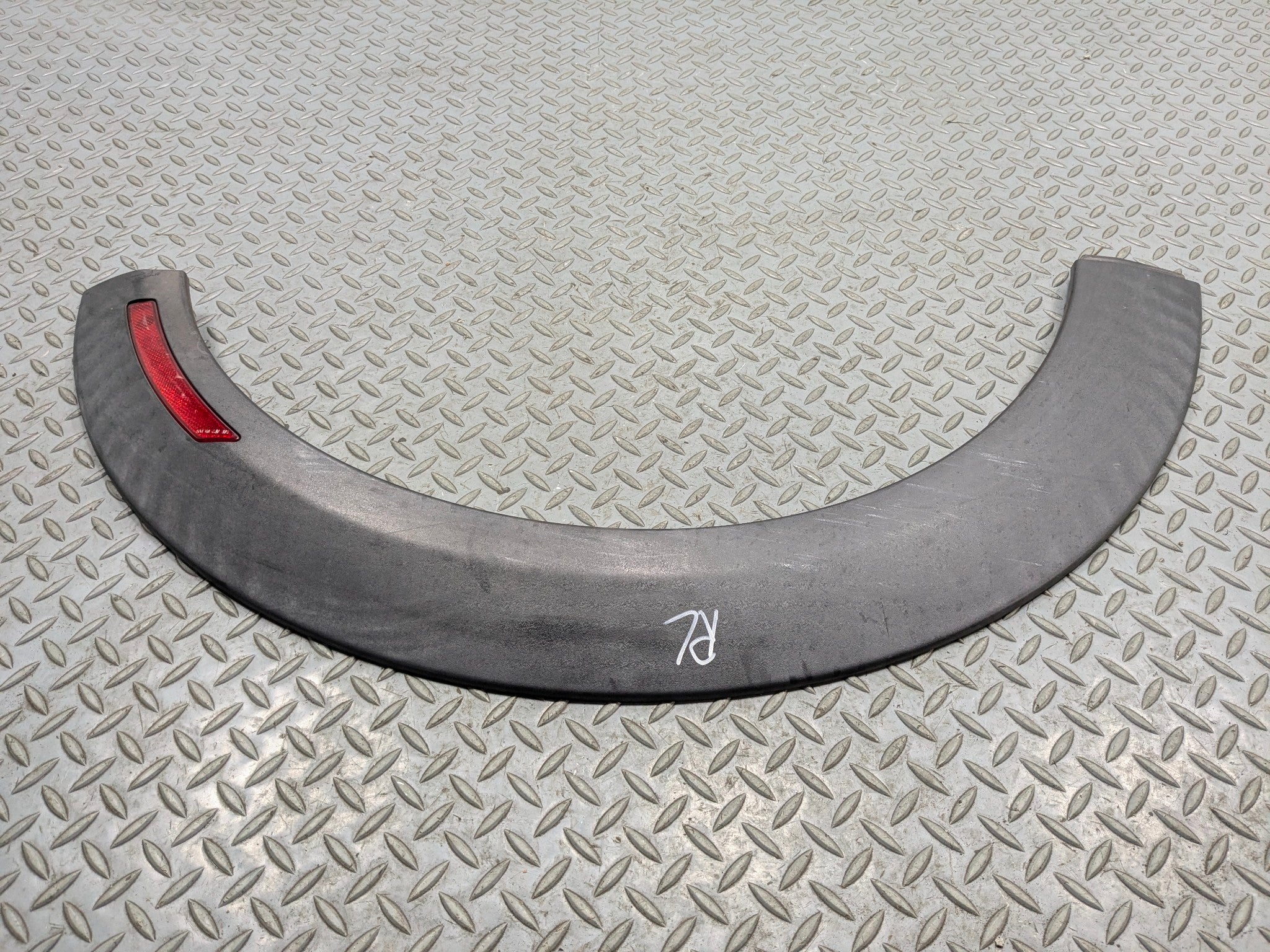 2011 - 2013 MINI COOPER OEM FENDER FLARE BODY MOLDING TRIM REAR LEFT DRIVER SIDE