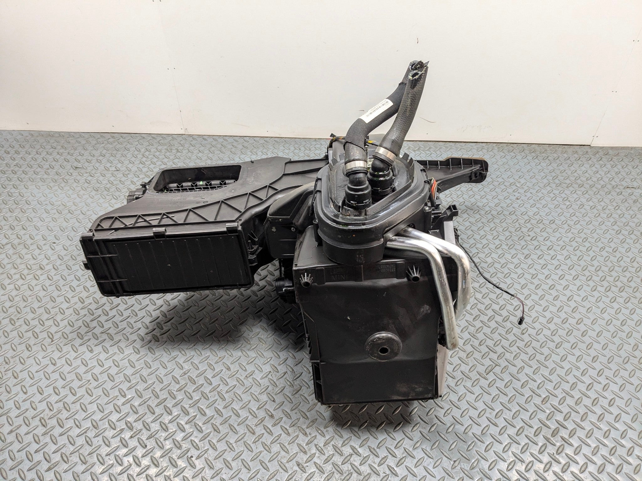 2011 - 2013 MINI COOPER OEM HVAC HEATER CORE BLOWER EVAPORATOR ASSEMBLY
