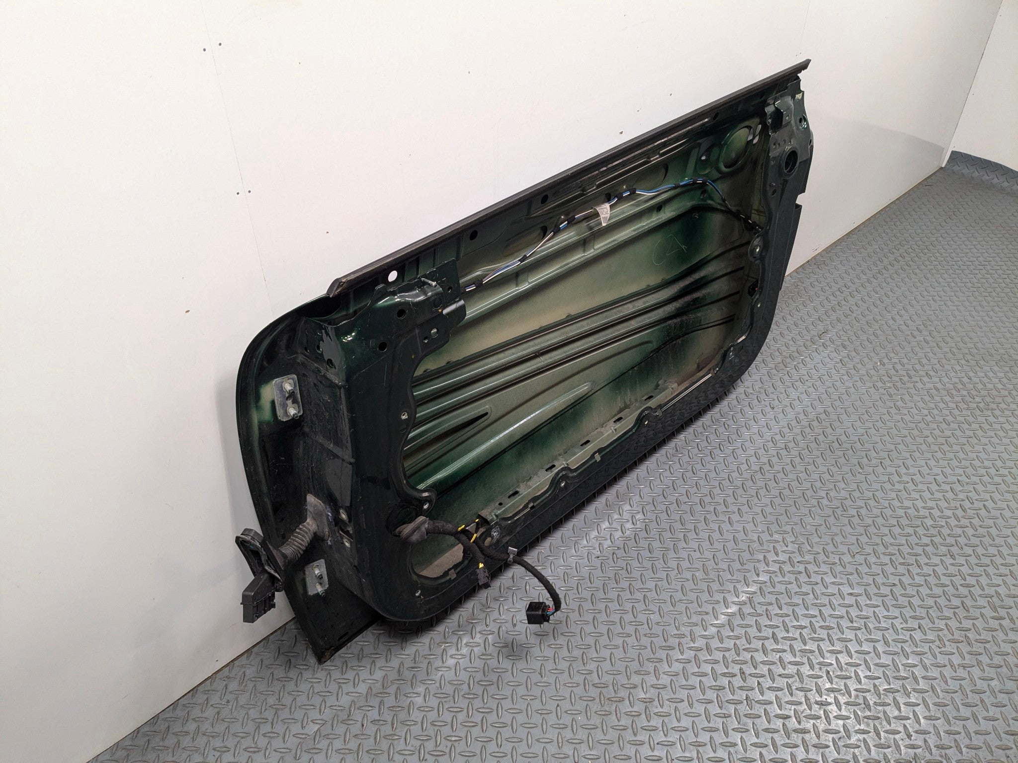 2011 - 2013 MINI COOPER OEM RIGHT PASSENGER FRONT DOOR SHELL PANEL GREEN