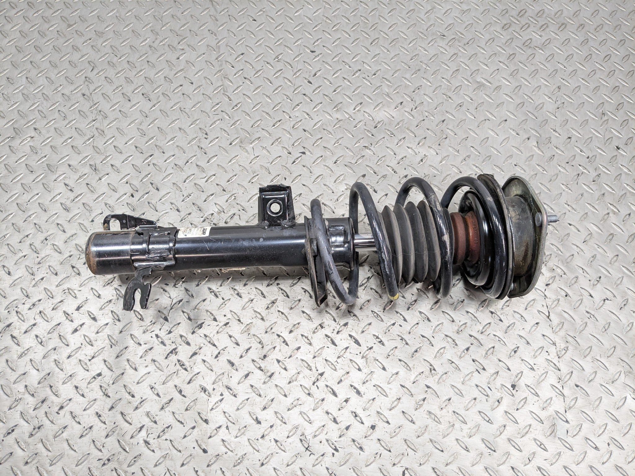 2011 - 2013 MINI COOPER OEM STRUT SHOCK ABSORBER WITH COIL SPRING FRONT RIGHT