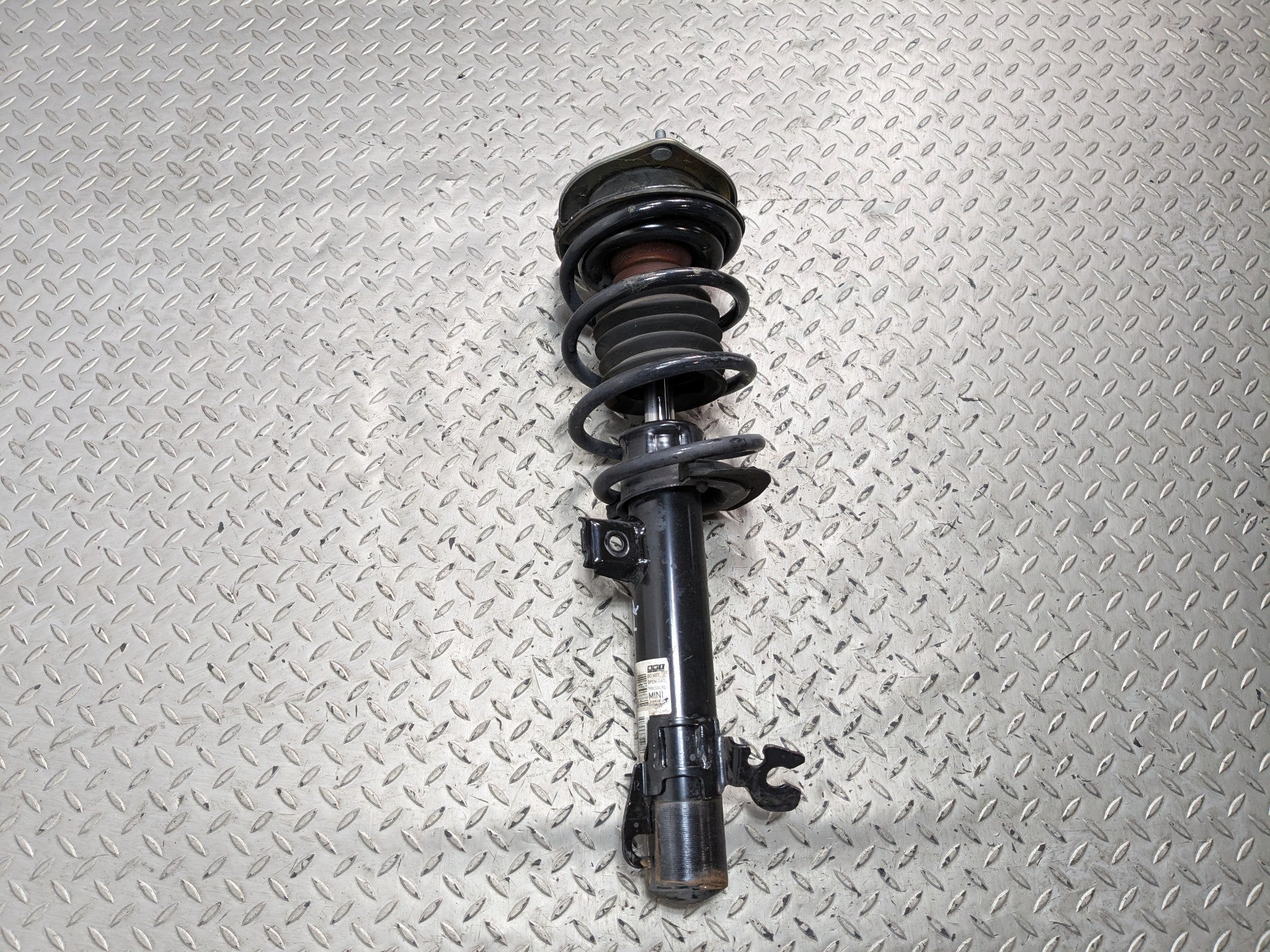 2011 - 2013 MINI COOPER OEM STRUT SHOCK ABSORBER WITH COIL SPRING FRONT RIGHT