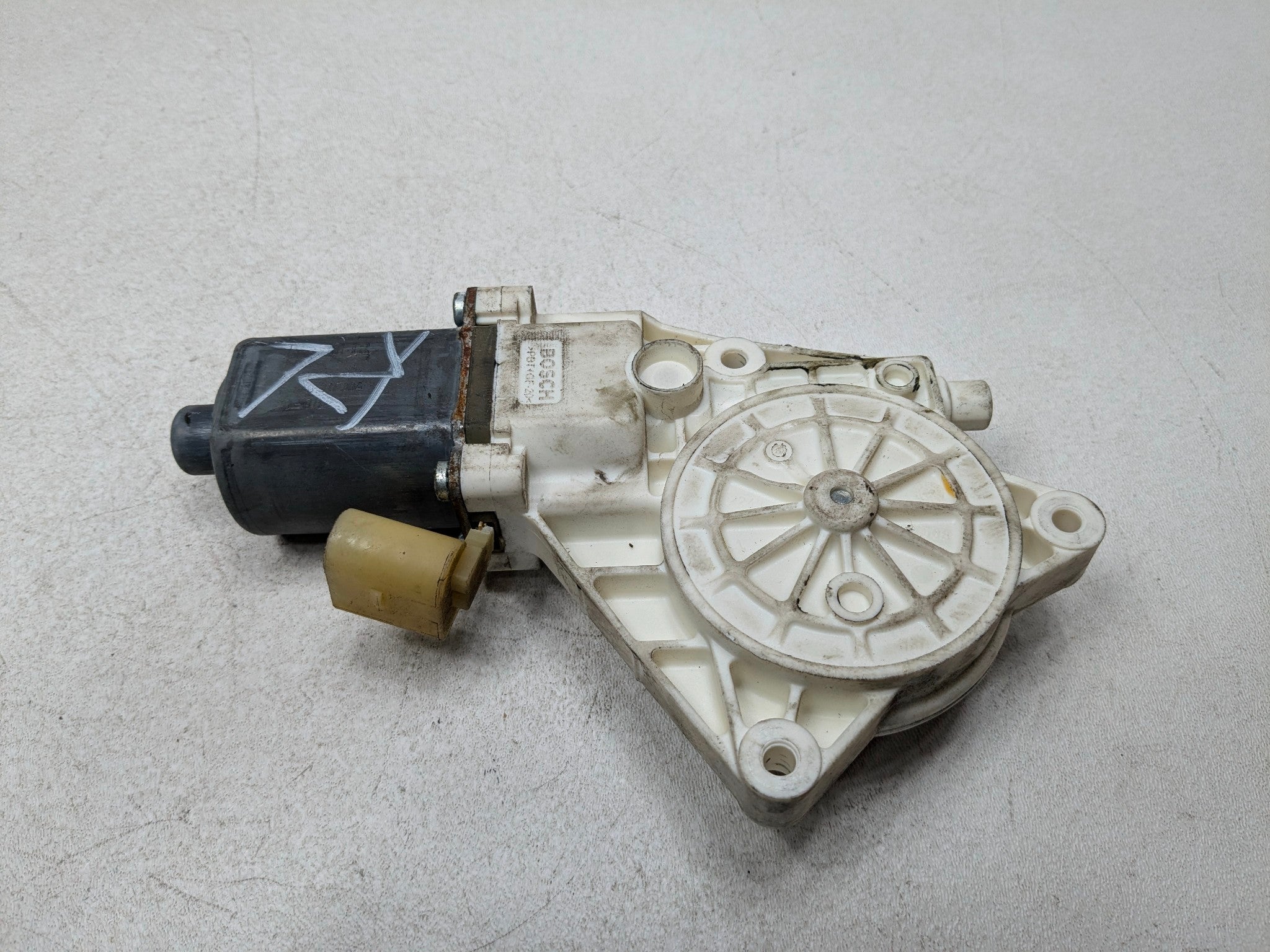 2011 - 2013 MINI COOPER OEM POWER WINDOW MOTOR ASSEMBLY REAR LEFT DRIVER SIDE