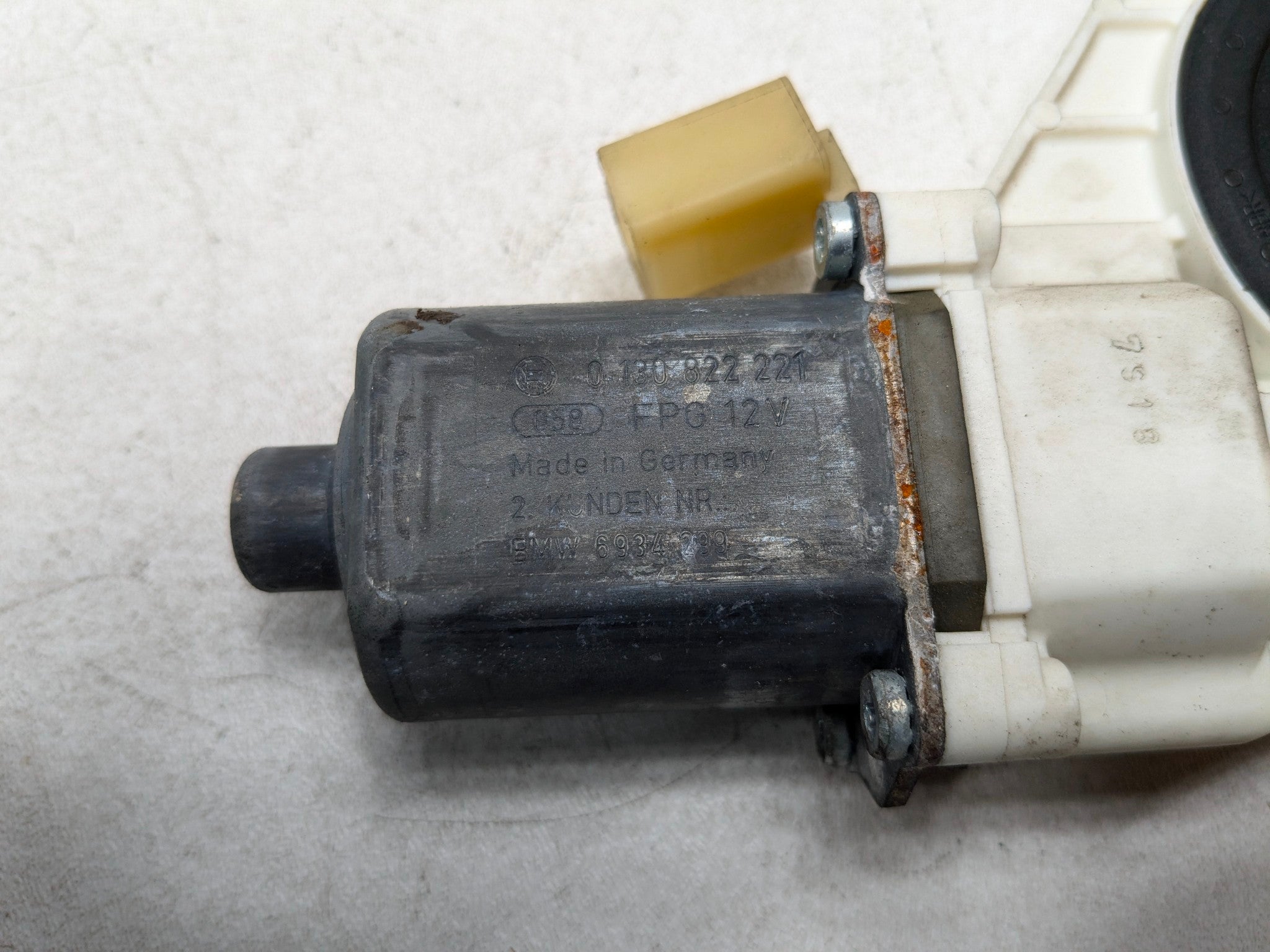 2011 - 2013 MINI COOPER OEM POWER WINDOW MOTOR ASSEMBLY REAR LEFT DRIVER SIDE