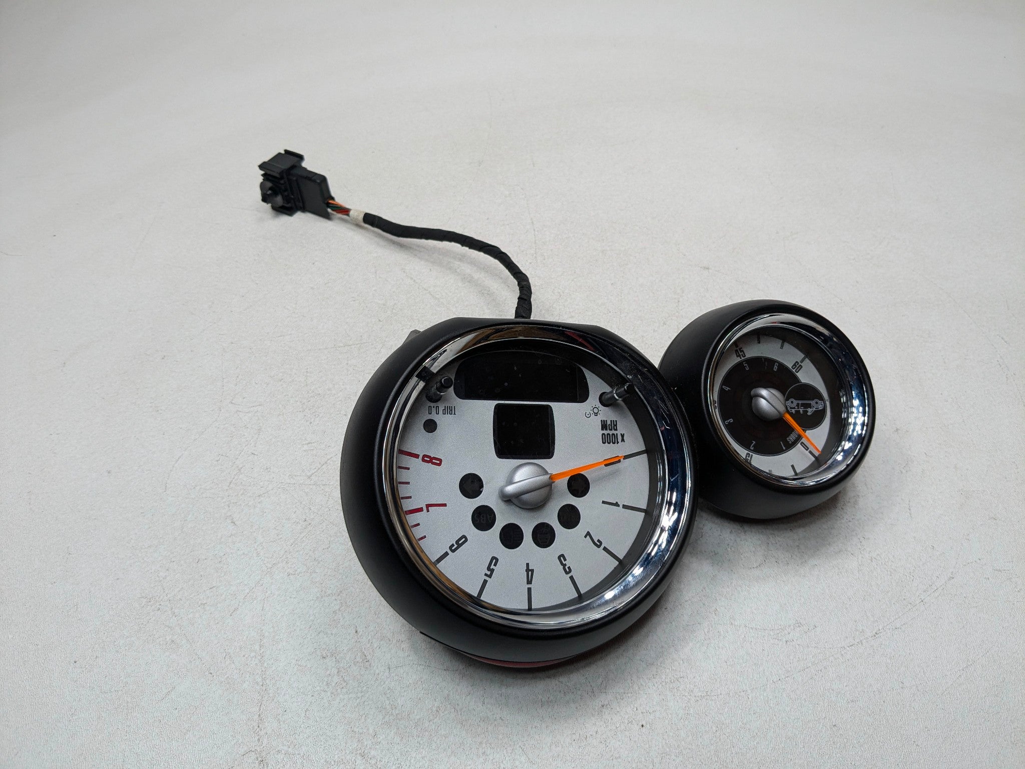 2011 - 2013 MINI COOPER OEM SPEEDOMETER INSTRUMENT CLUSTER GAUGE TACHOMETER