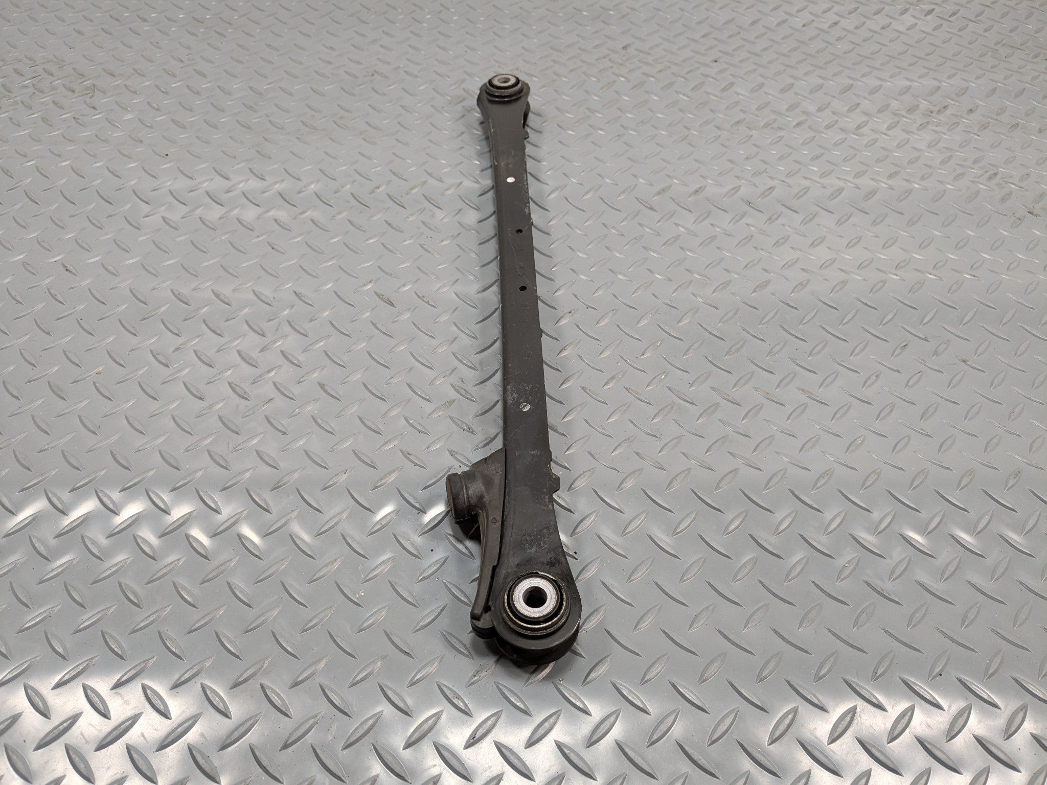 2011 - 2013 MINI COOPER OEM UPPER CONTROL ARM REAR RIGHT PASSENGER SIDE
