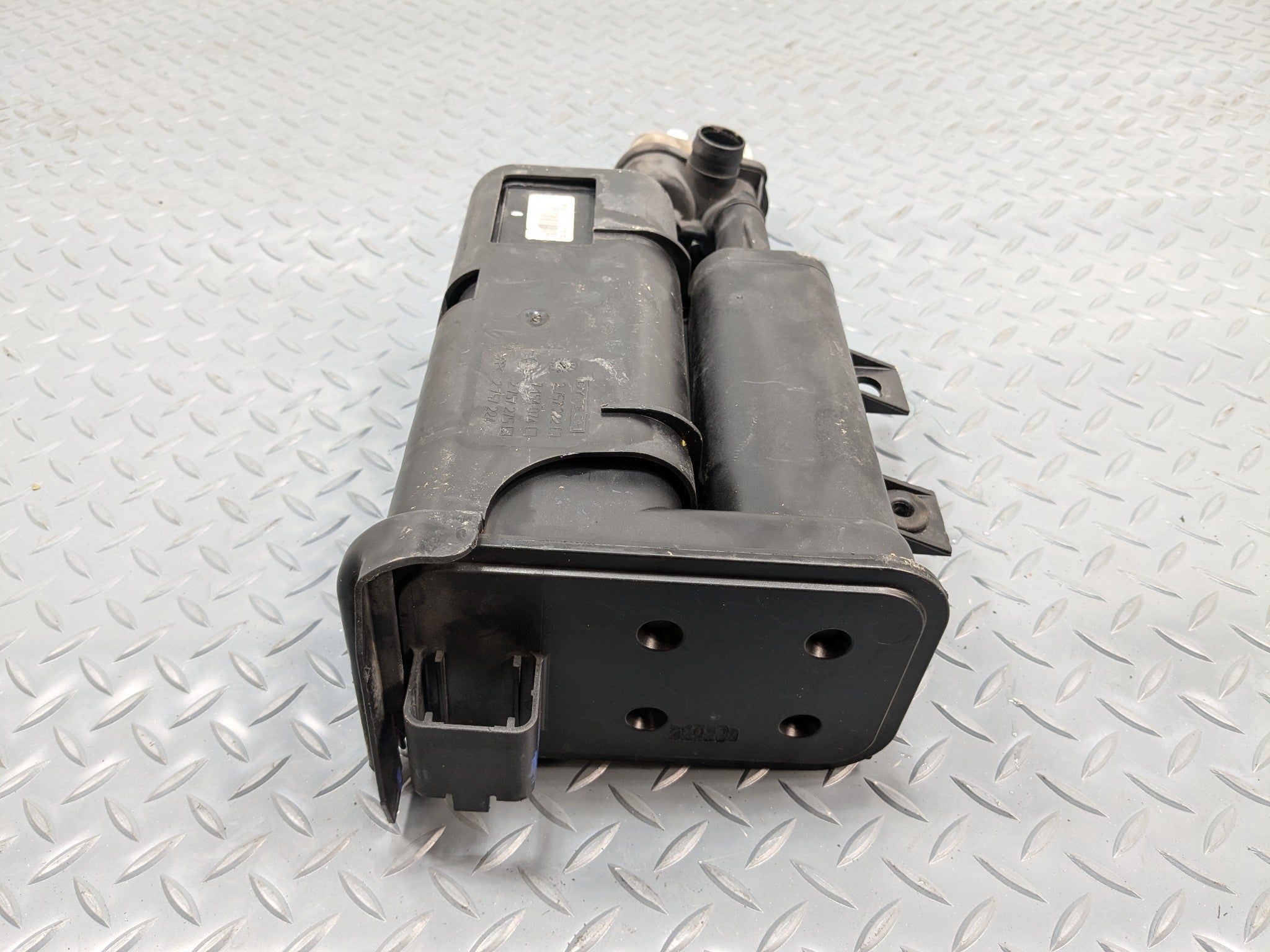 2011 - 2013 MINI COOPER OEM FUEL EVAPORATOR CANISTER CHARCOAL VAPOR ASSEMBLY