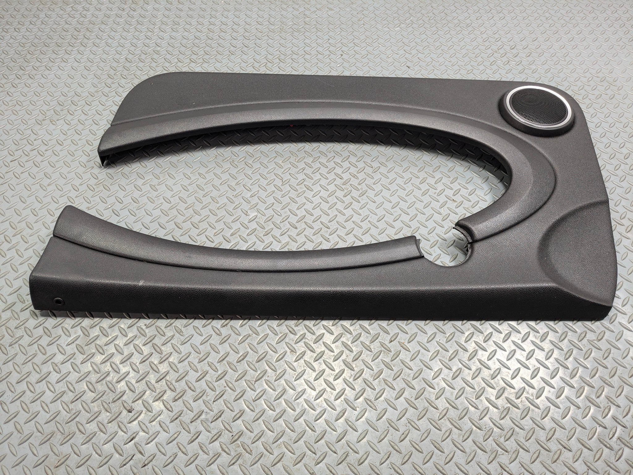 2011 - 2013 MINI COOPER OEM FRONT RIGHT PASSENGER SIDE INTERIOR DOOR TRIM PANEL