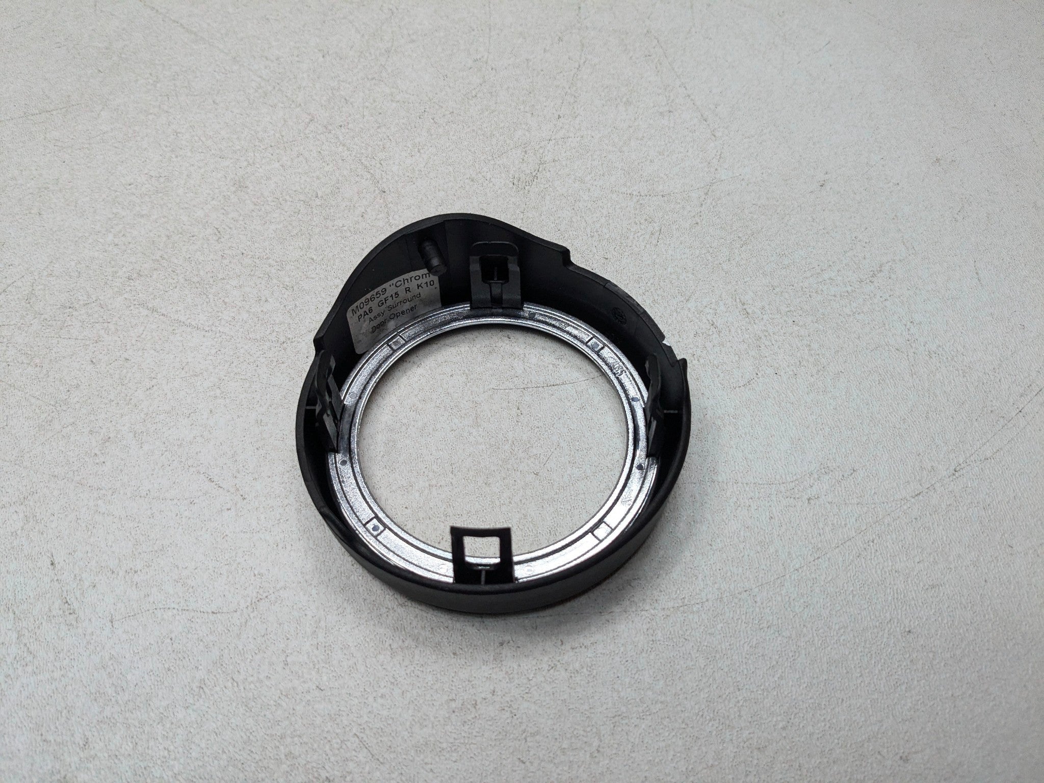 2011 - 2013 MINI COOPER OEM DOOR OPENER SURROUND TRIM FRONT RIGHT PASSENGER SIDE