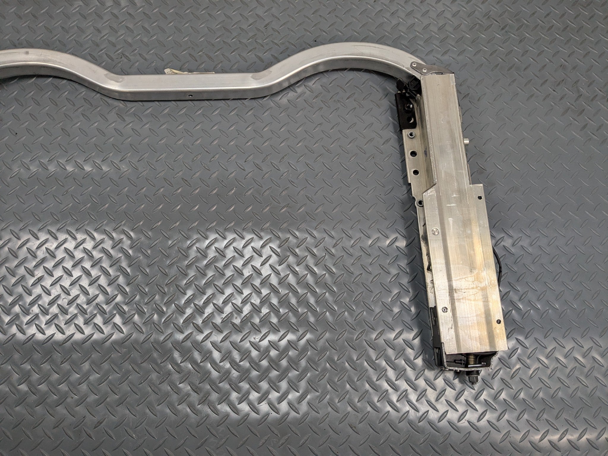 2011 - 2013 MINI COOPER OEM CONVERTIBLE UPPER ROLLOVER ROLL BAR