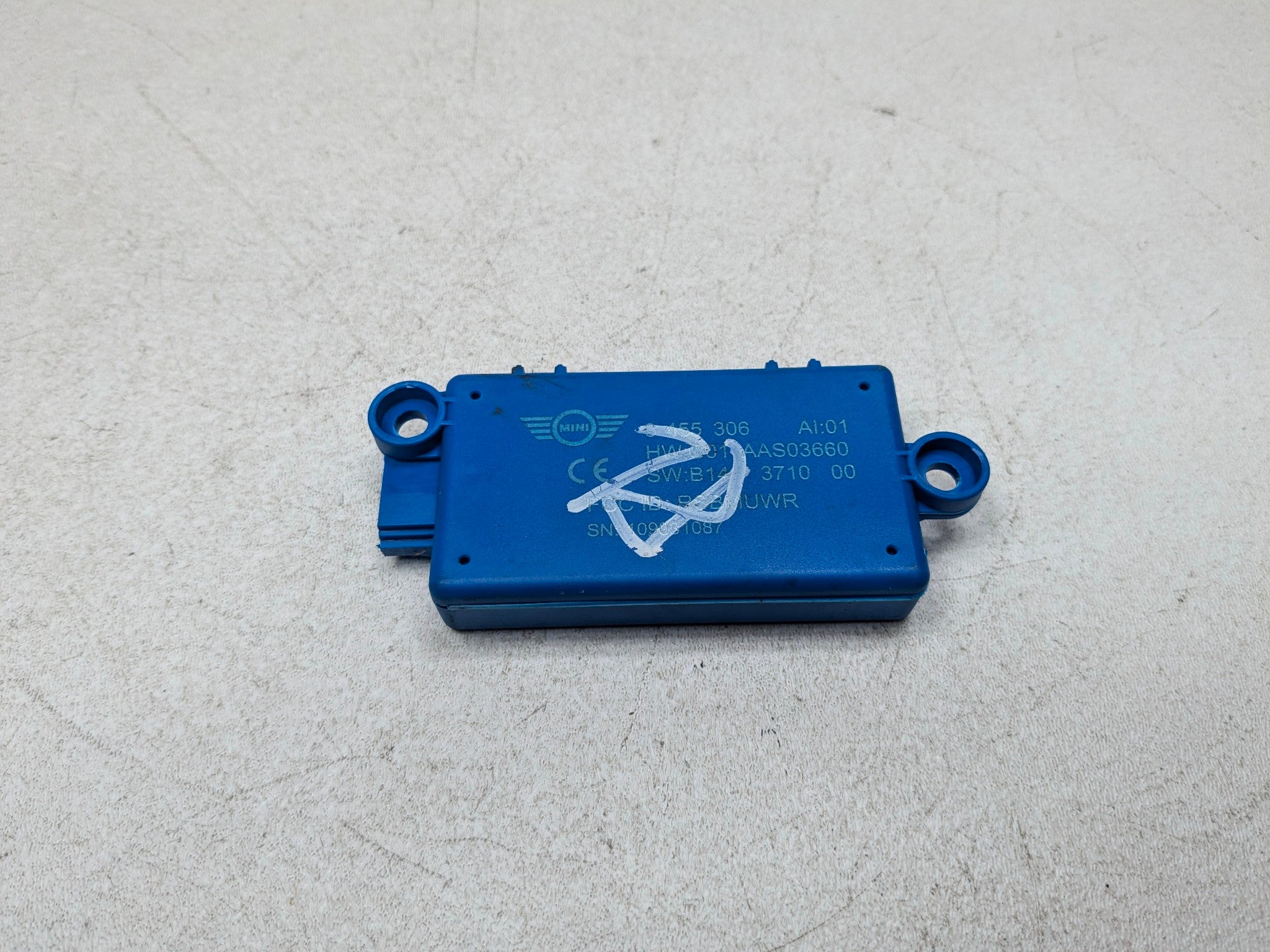 2011 - 2013 MINI COOPER OEM DWA ALARM SYSTEM ANTI THEFT MODULE REAR LEFT SIDE
