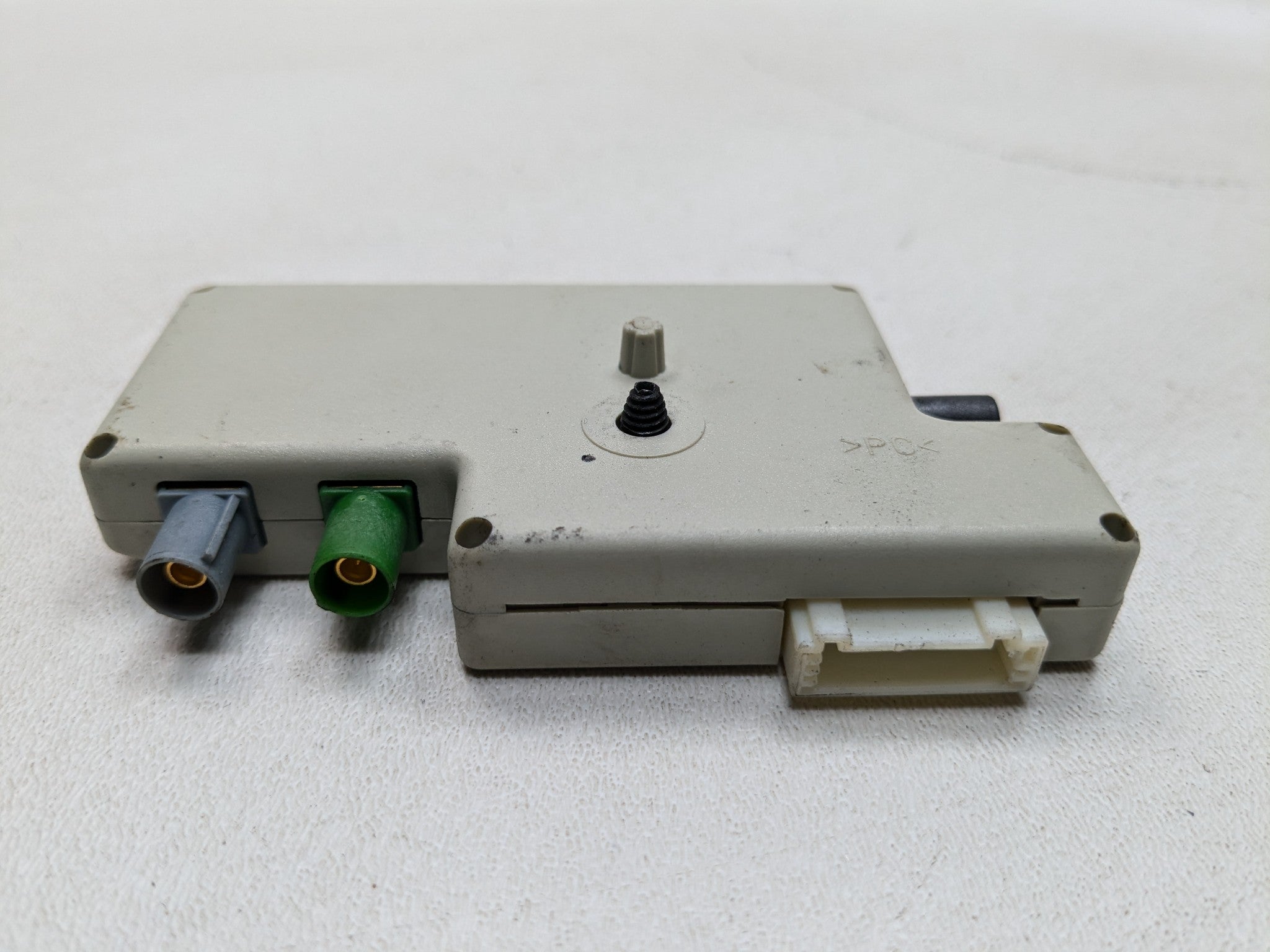 2011 - 2013 MINI COOPER OEM RADIO ANTENNA AMPLIFIER CONTROL MODULE UNIT