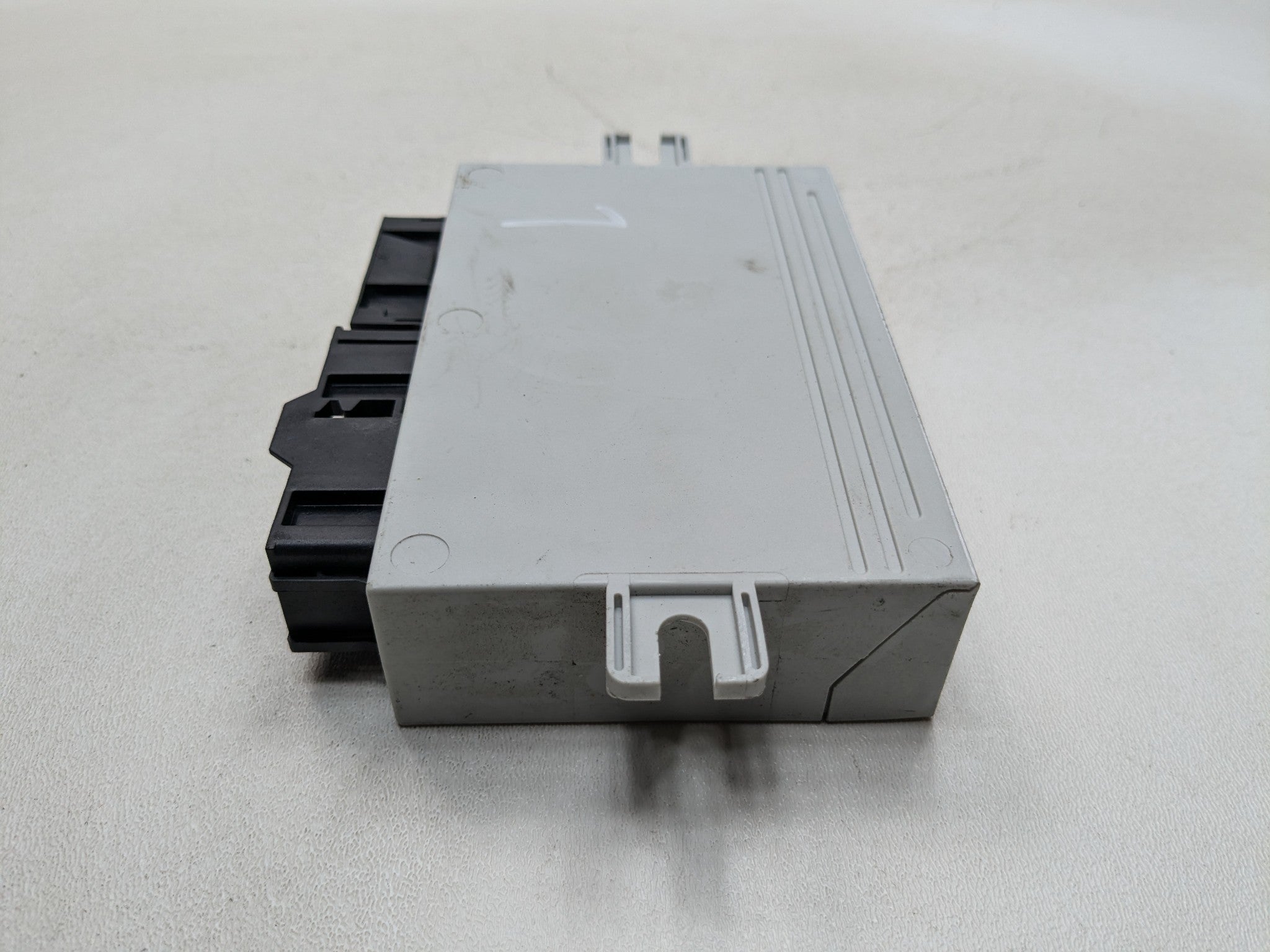 2011 - 2013 MINI COOPER OEM CONVERTIBLE TOP ROOF LEFT CONTROL MODULE UNIT