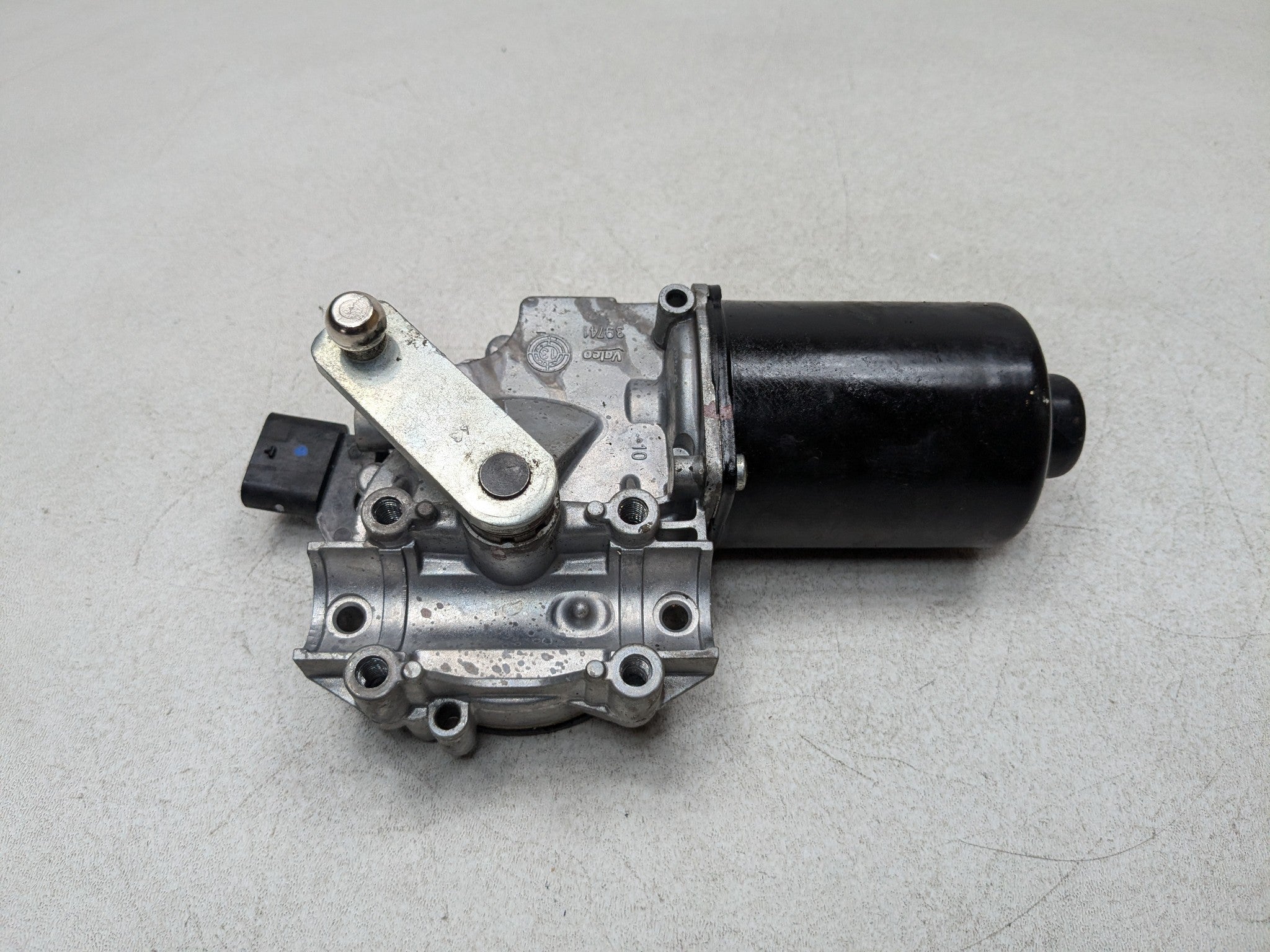 2014 - 2016 BMW 228I OEM WIPER MOTOR FRONT WINDSHIELD WASHER WITHOUT LINKAGE